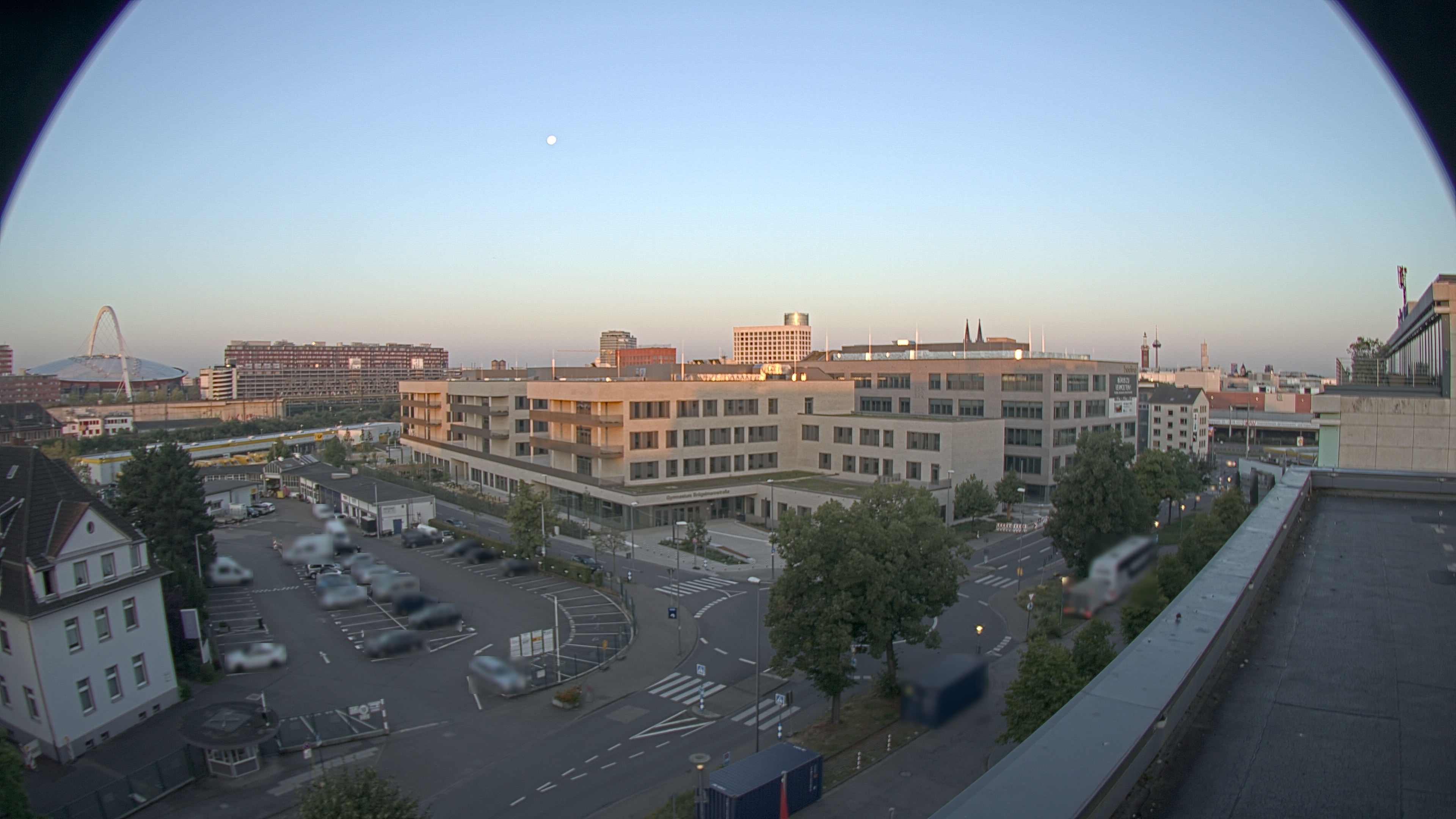 11.08.2025 06:30