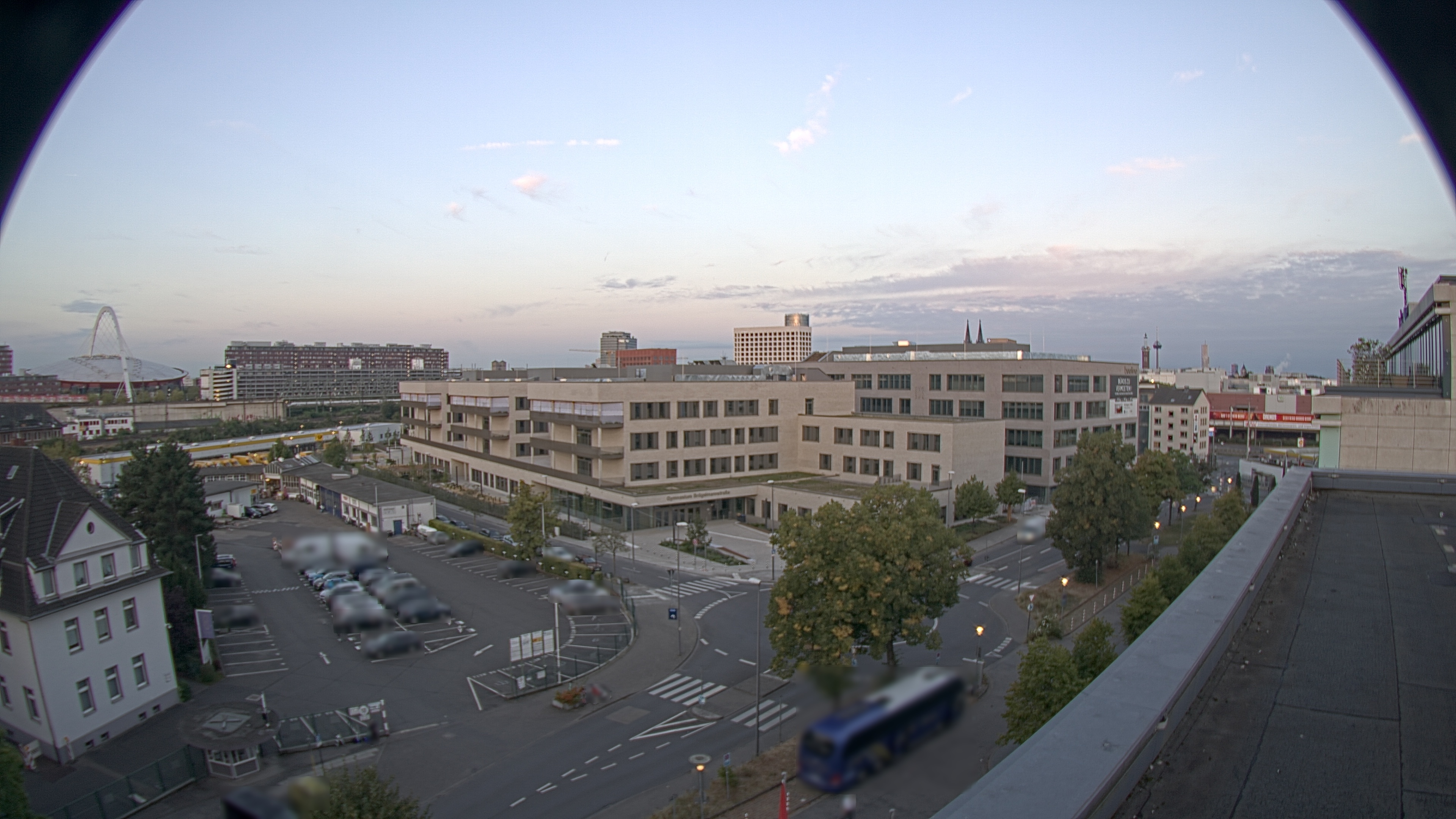 27.08.2025 06:45