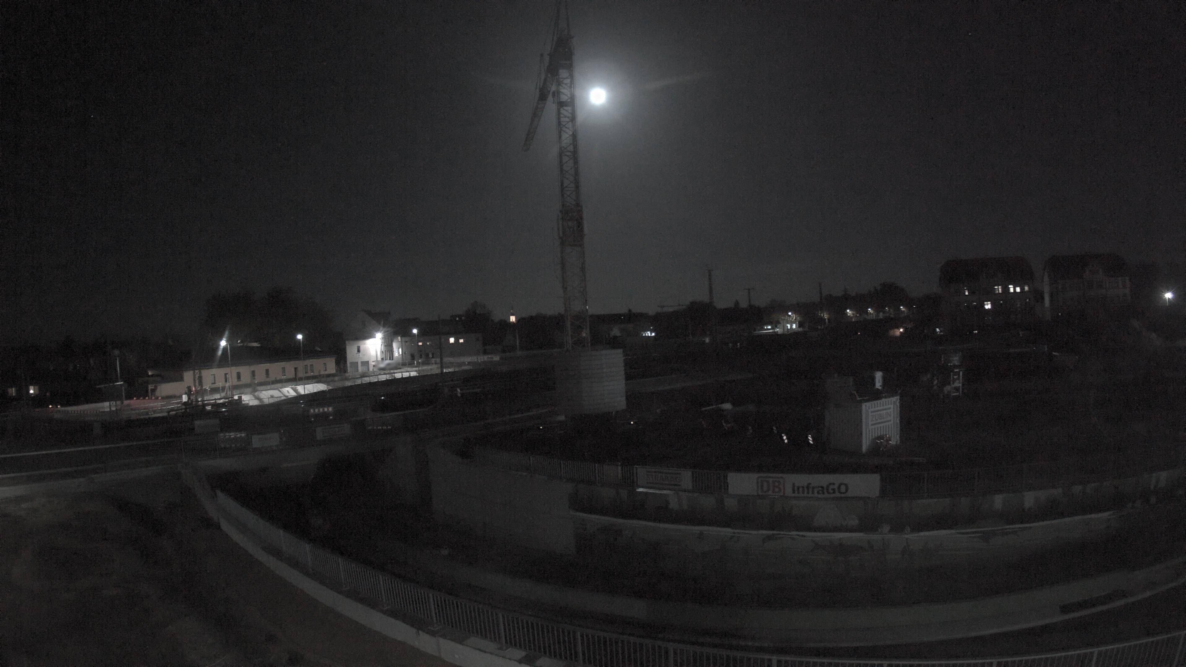 26.10.2026 18:45