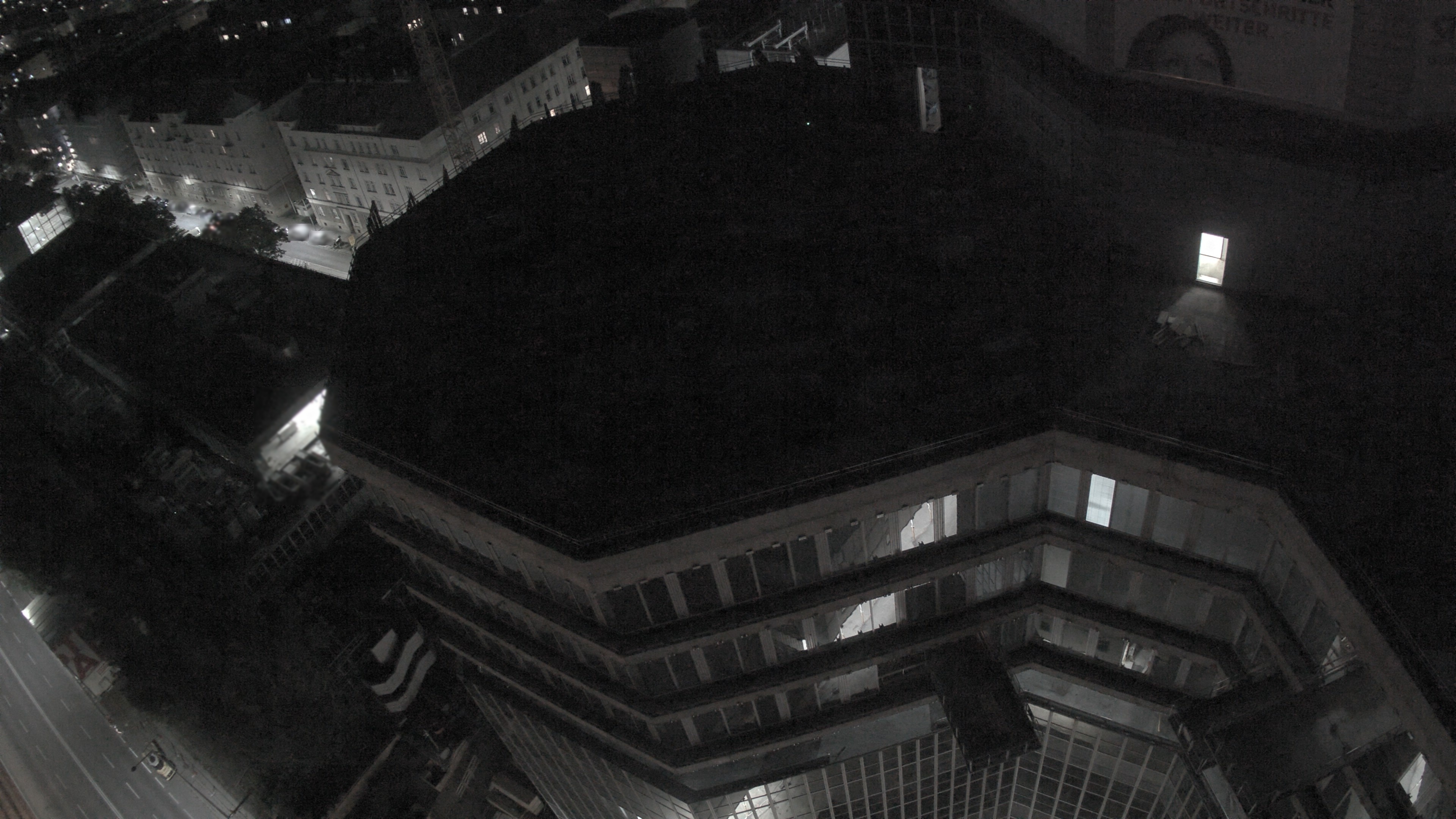 30.04.2025 21:35