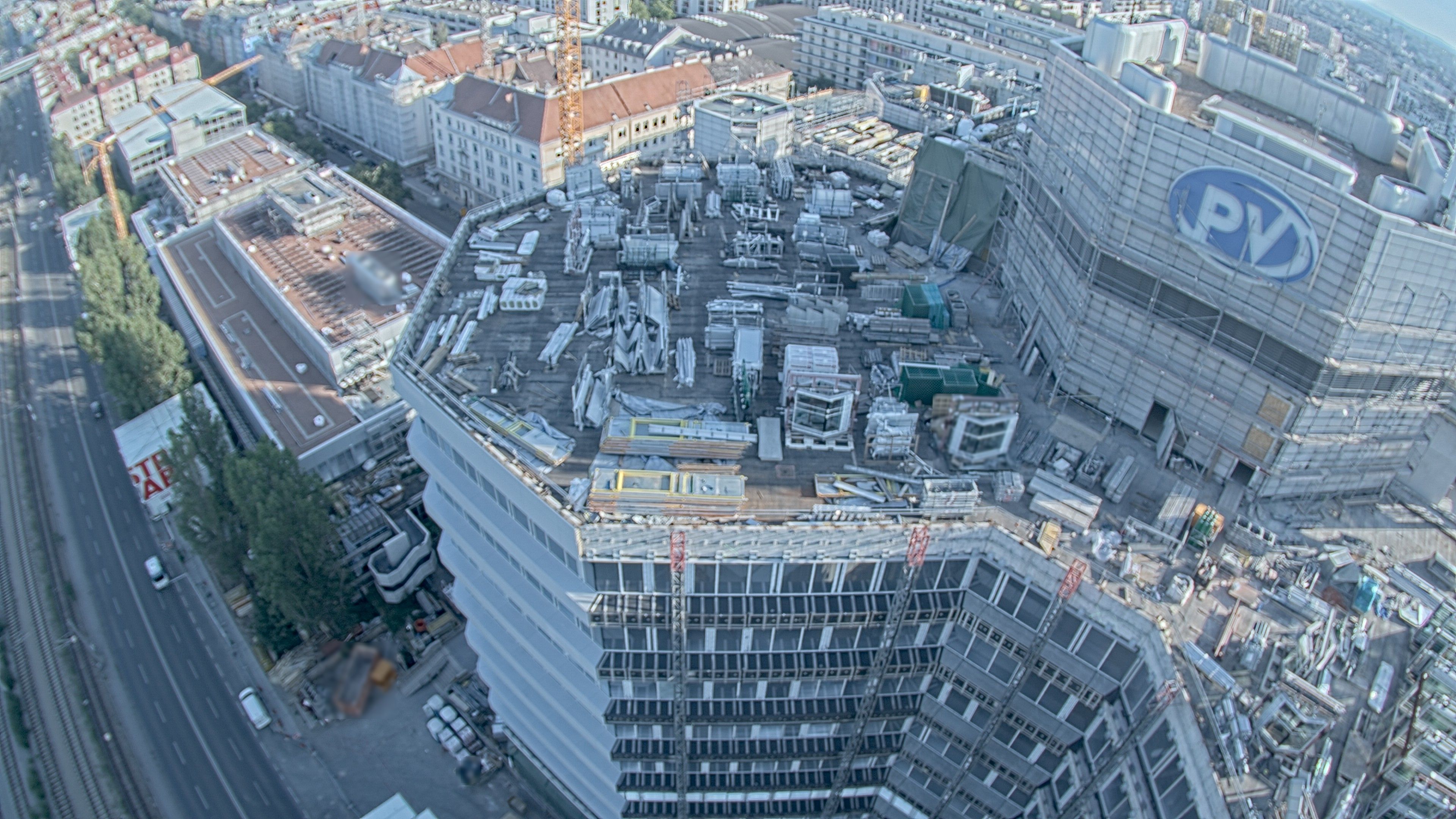 13.07.2026 18:45