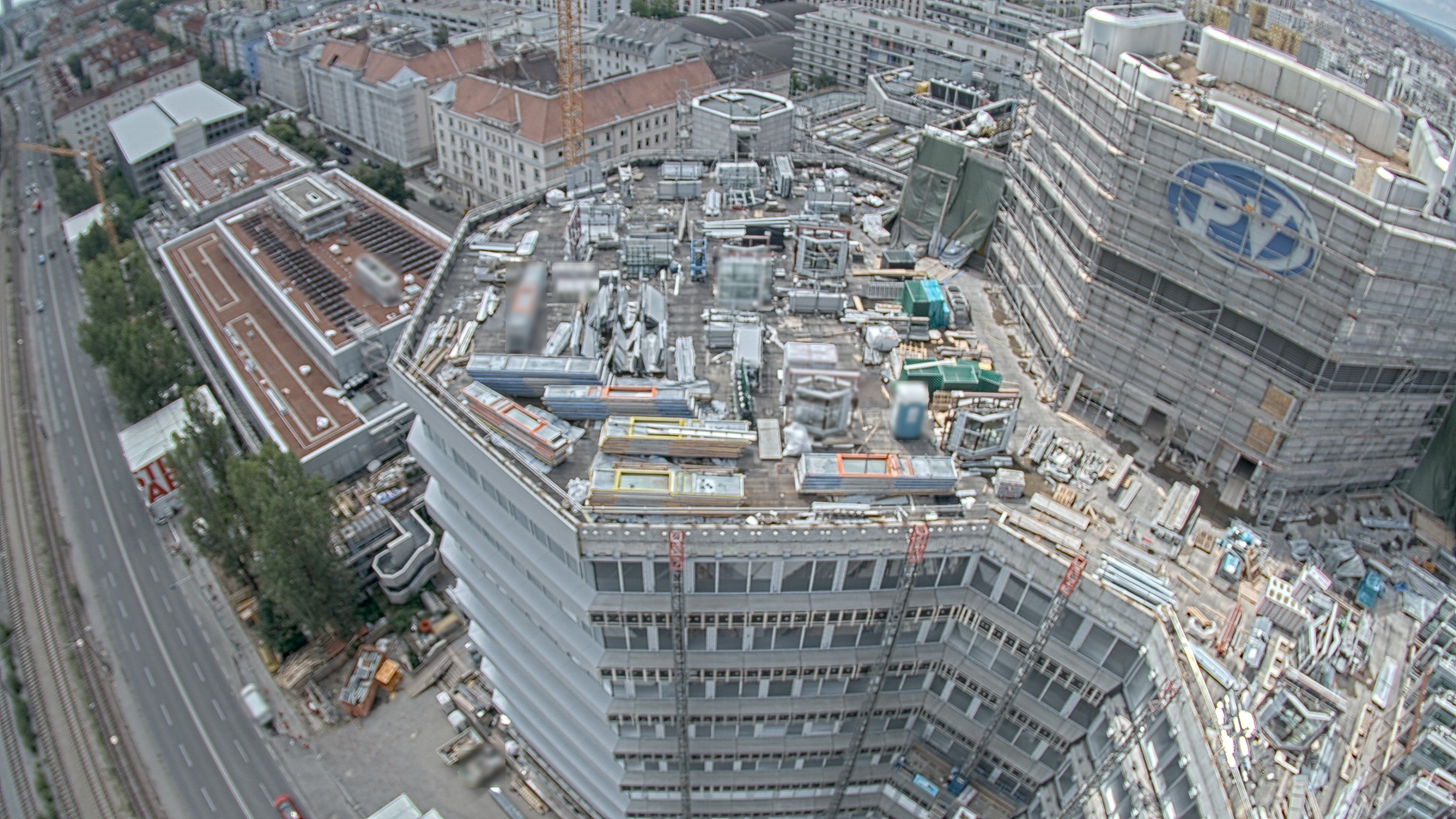 18.07.2026 12:15
