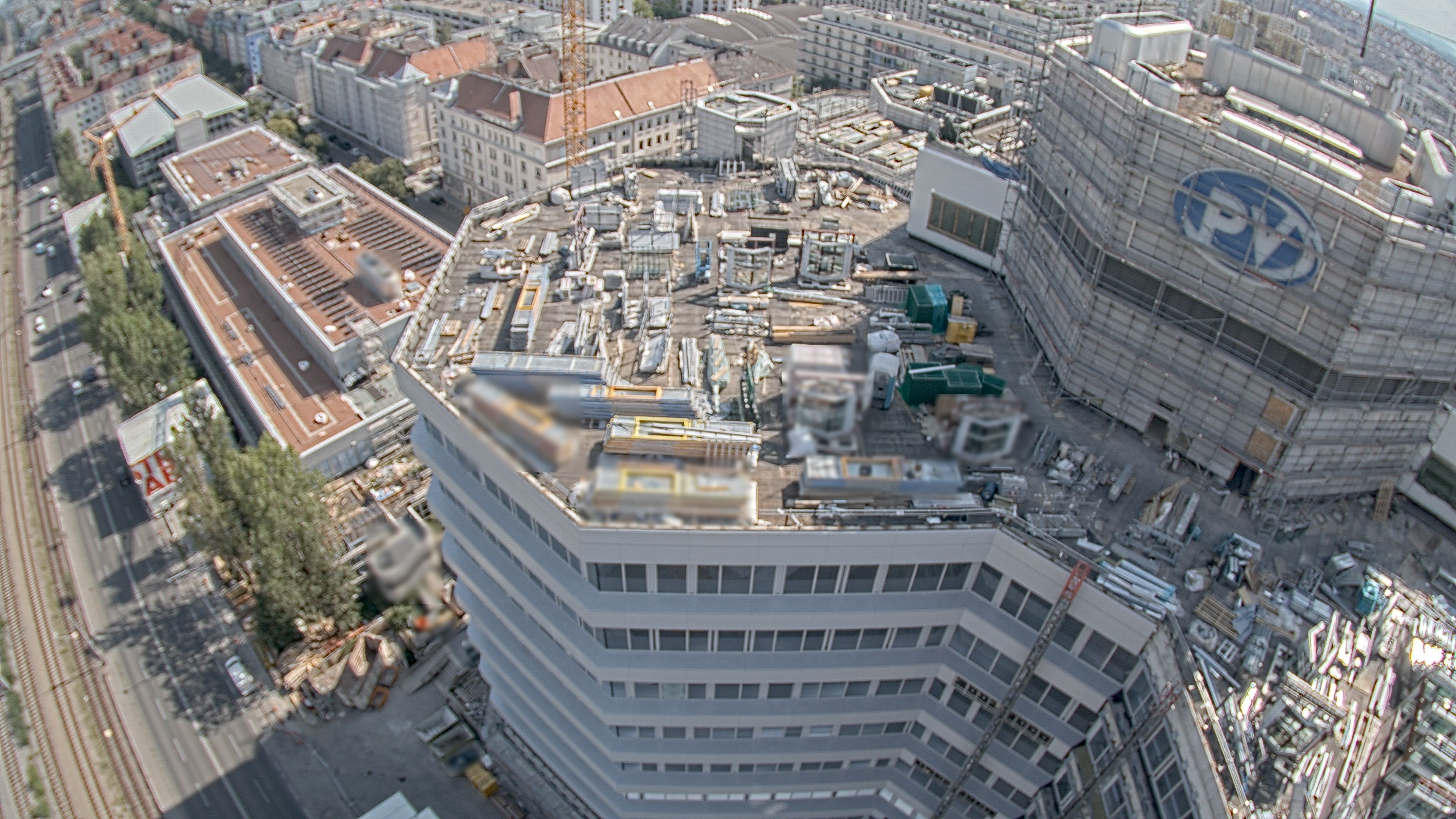 07.08.2026 15:45
