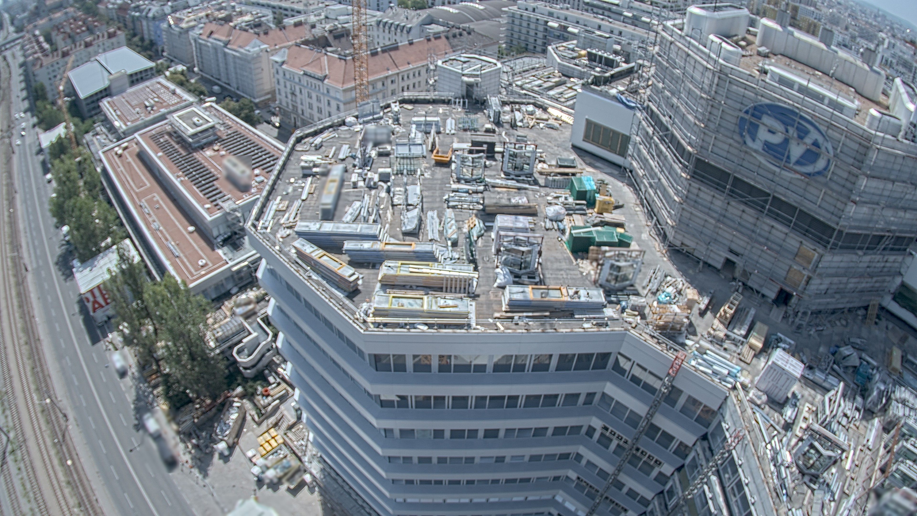 11.08.2026 12:45