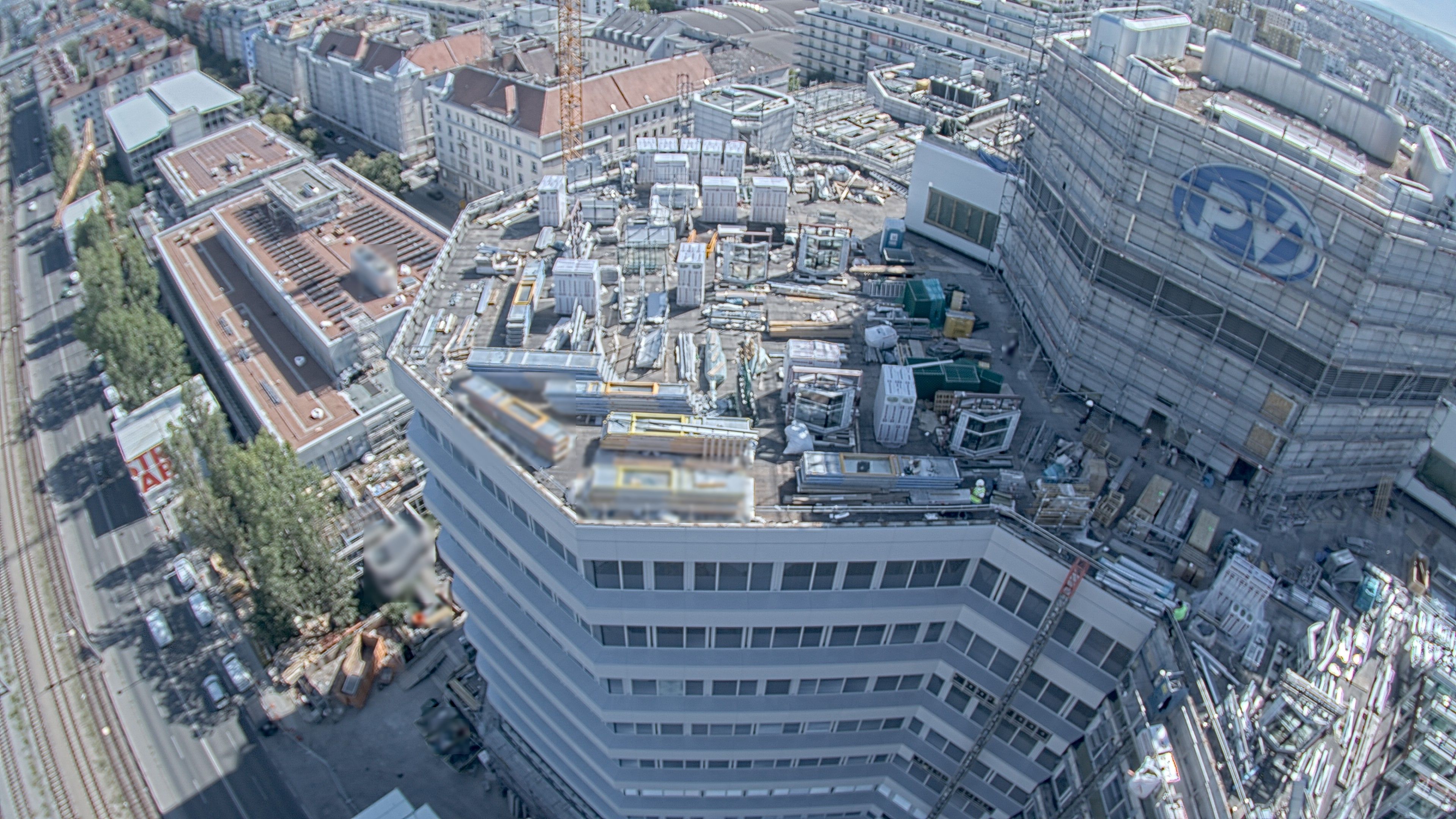 12.08.2026 15:45