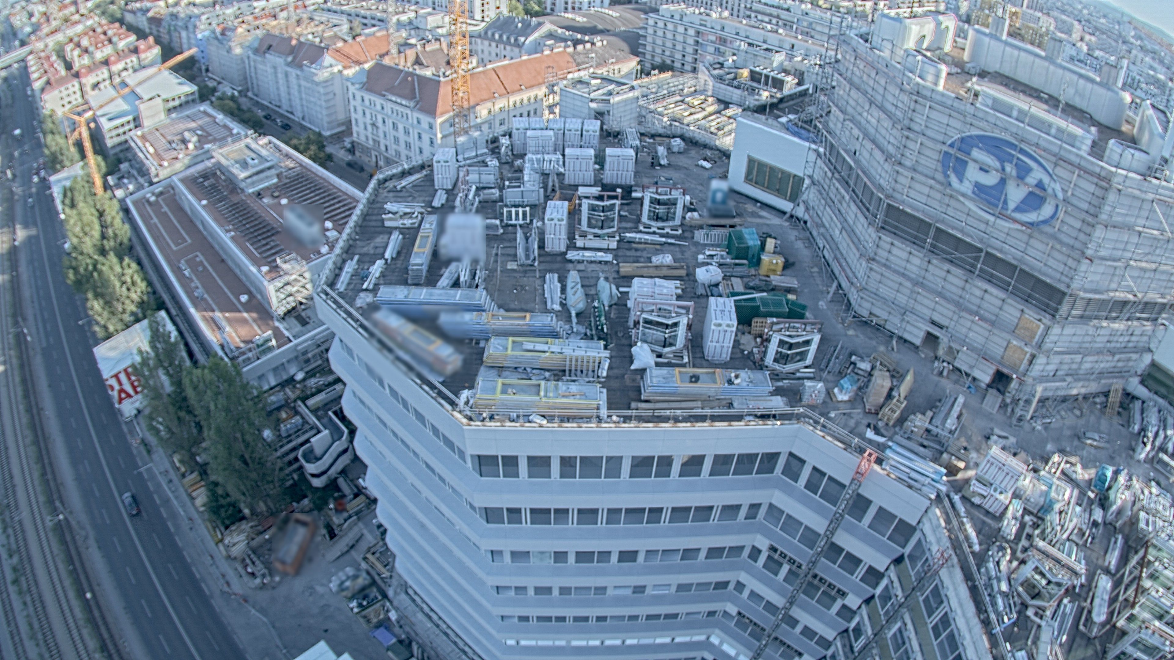 13.08.2026 18:45