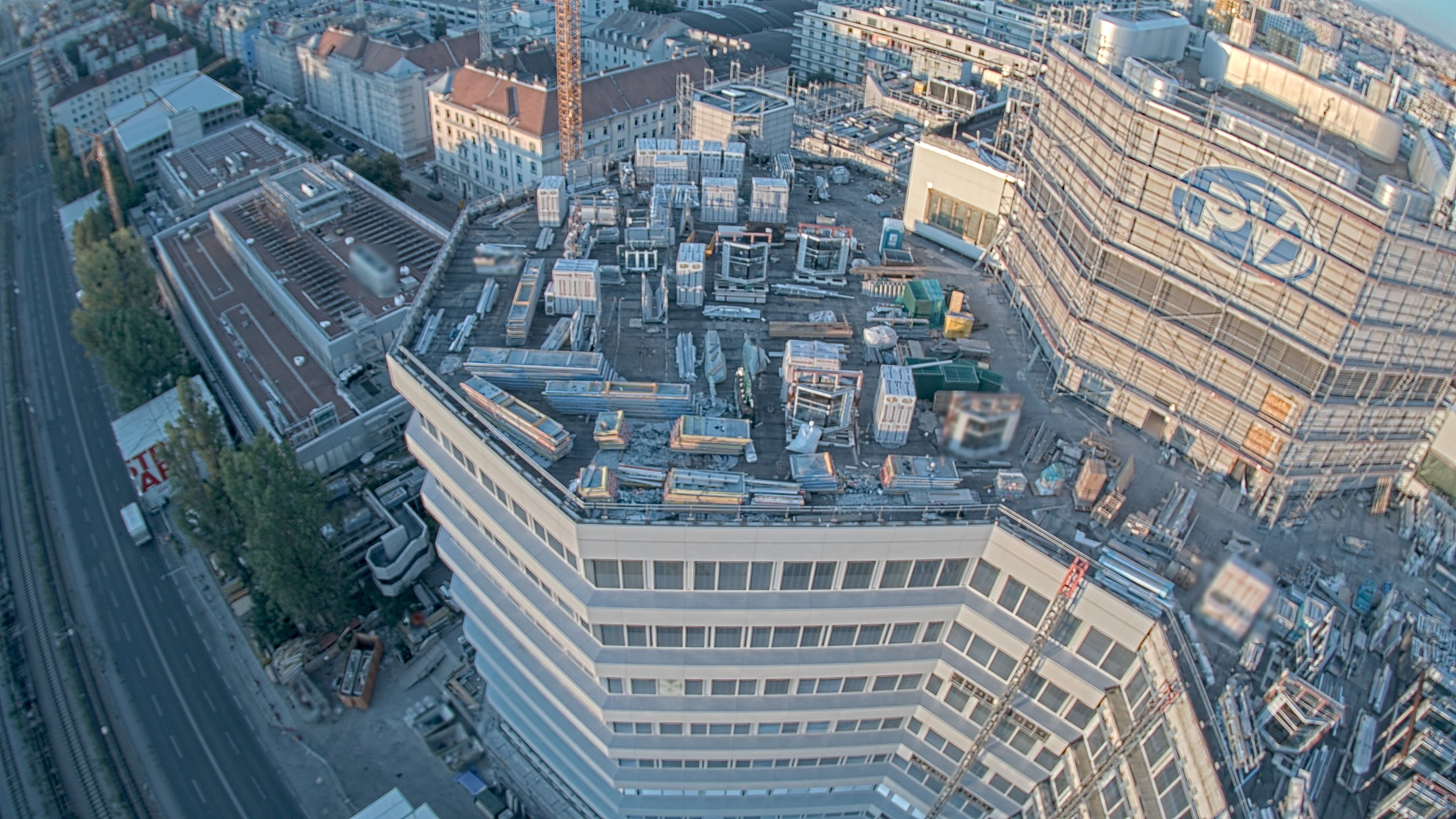15.08.2026 06:15