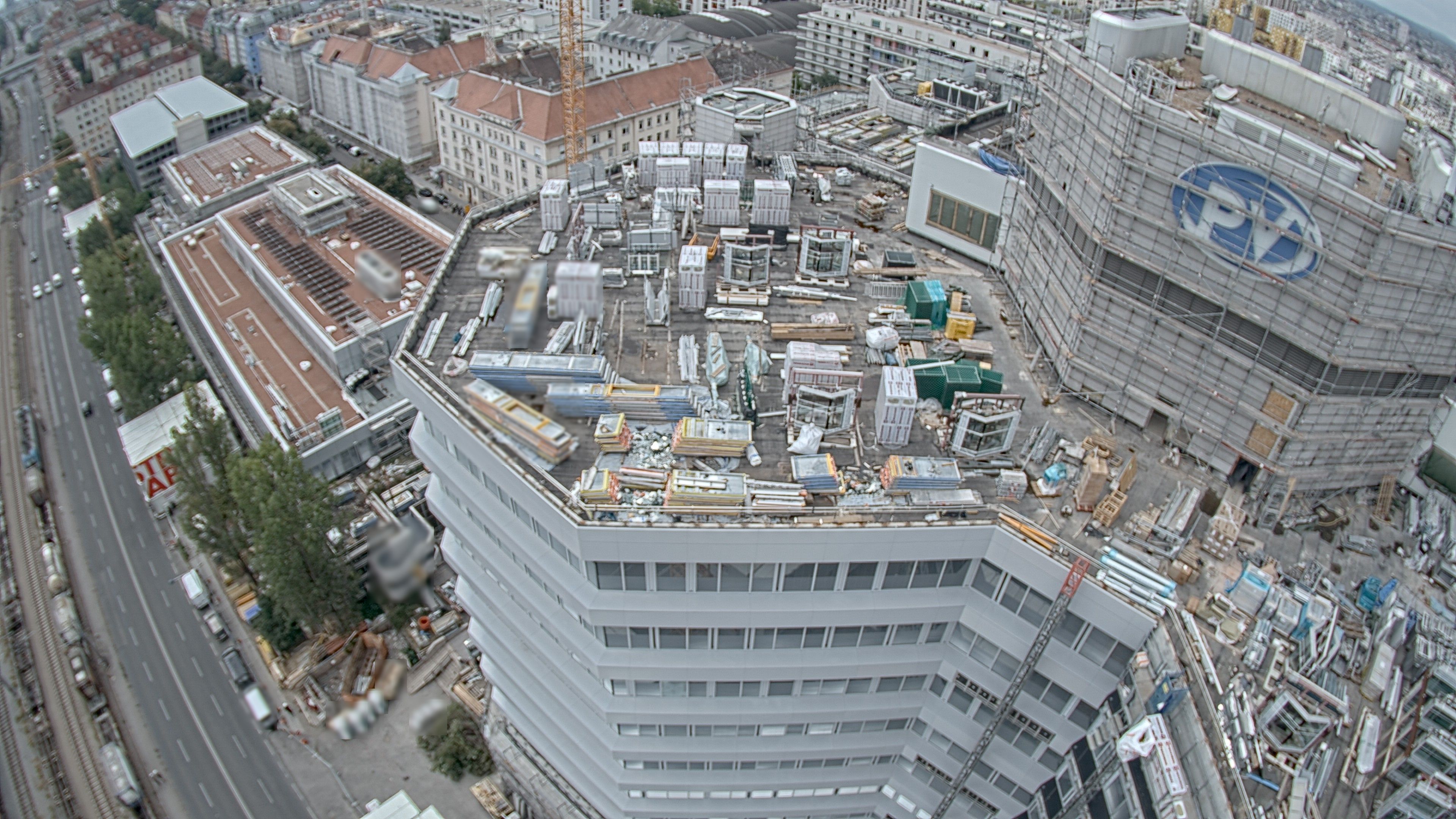 18.08.2026 12:00