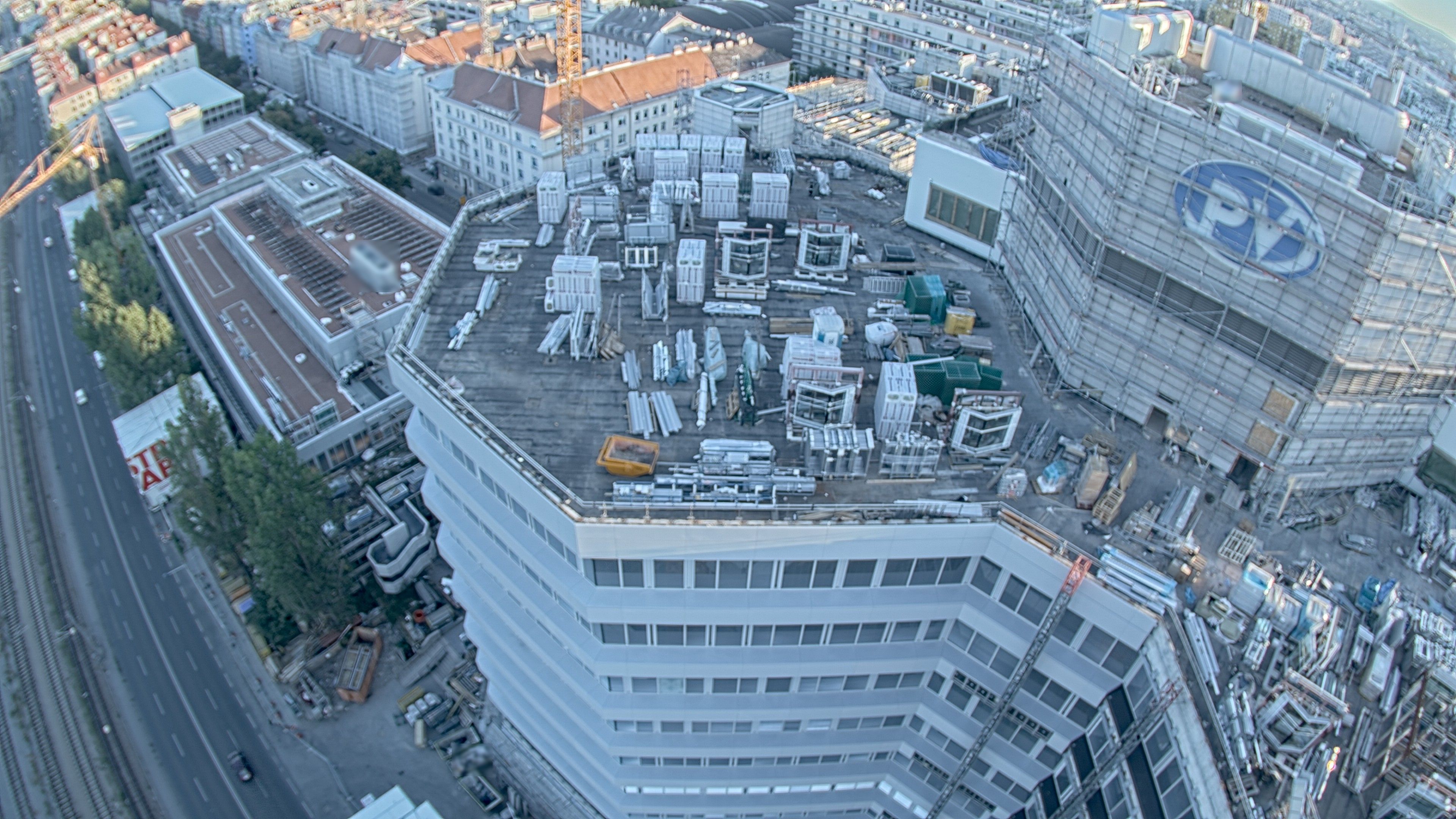 19.08.2026 19:15