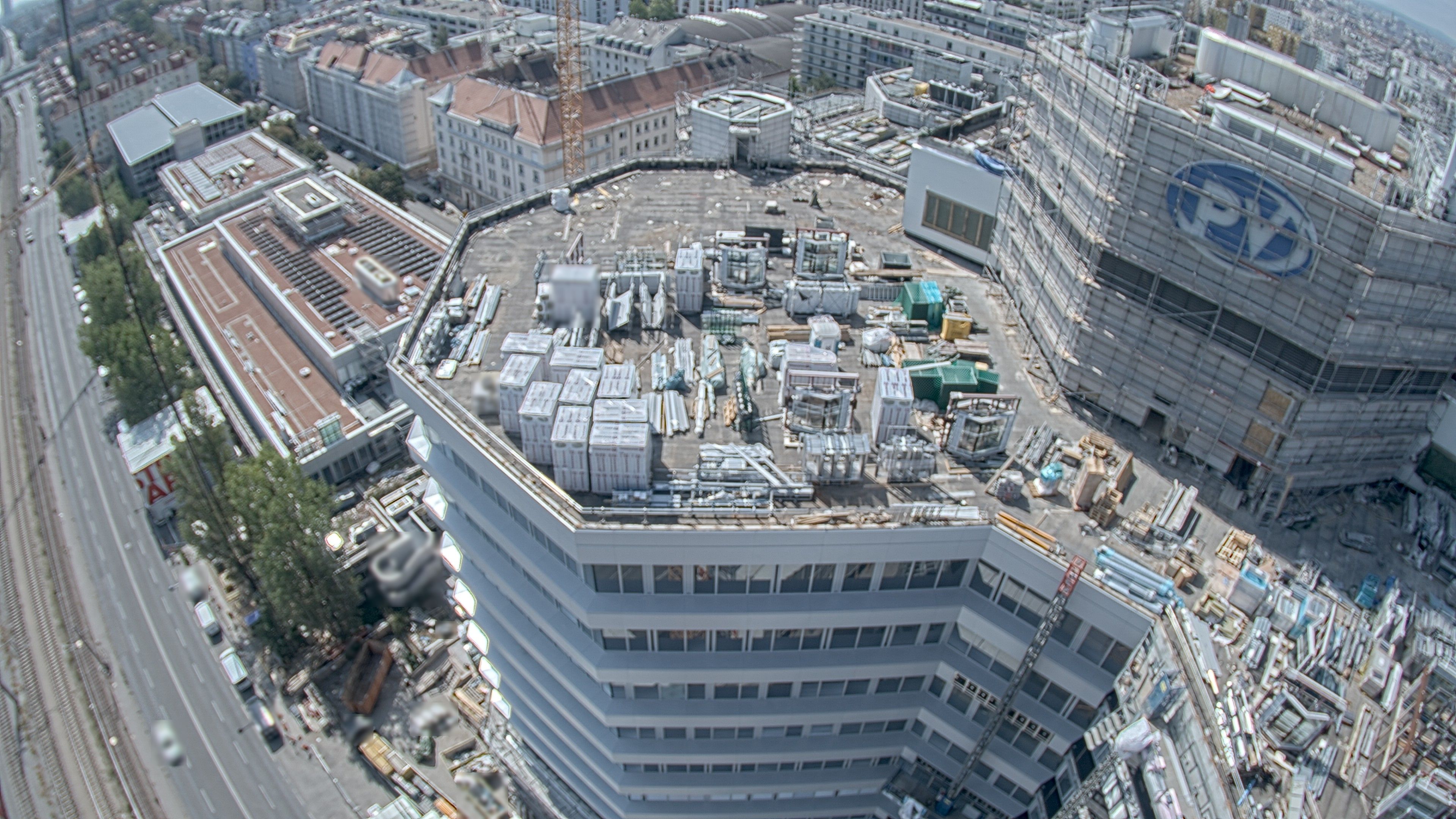 20.08.2026 11:45