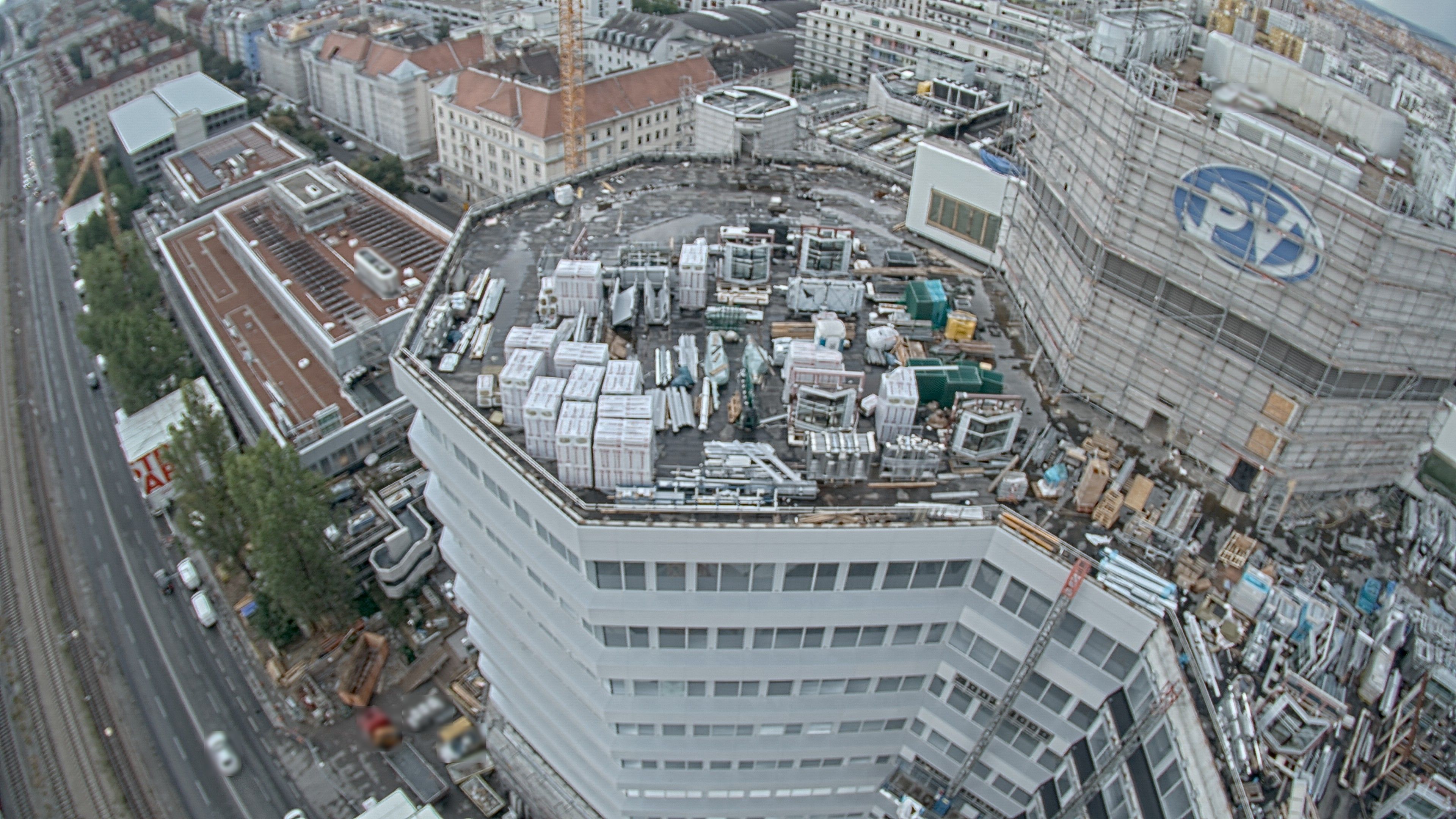 20.08.2026 15:45
