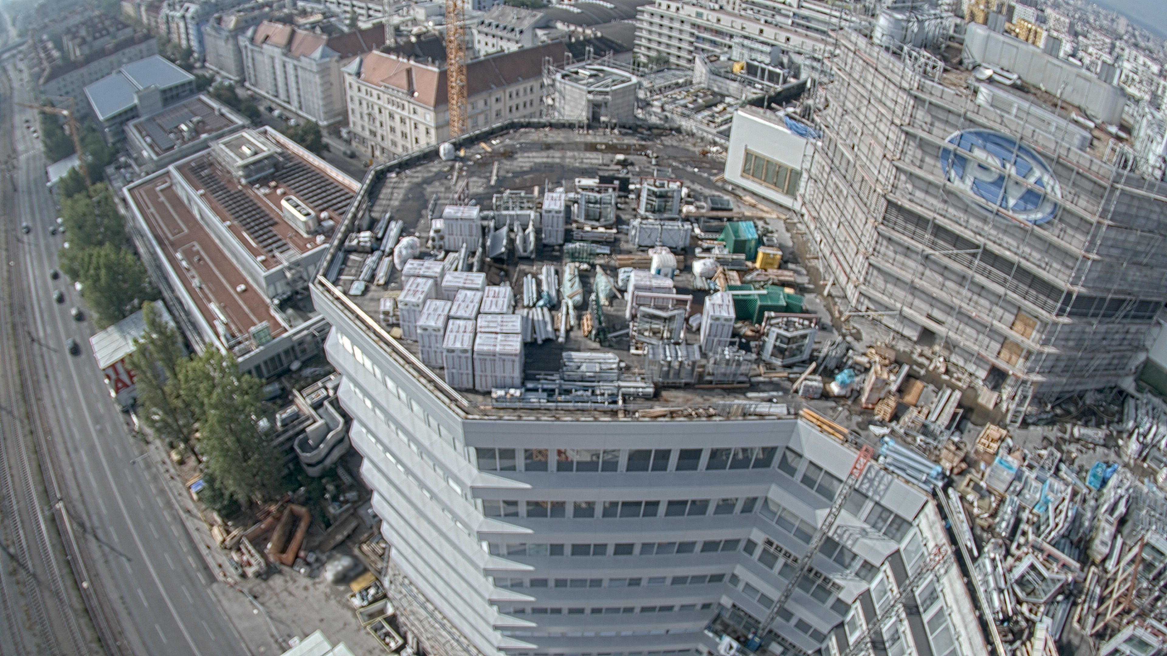 21.08.2026 09:30