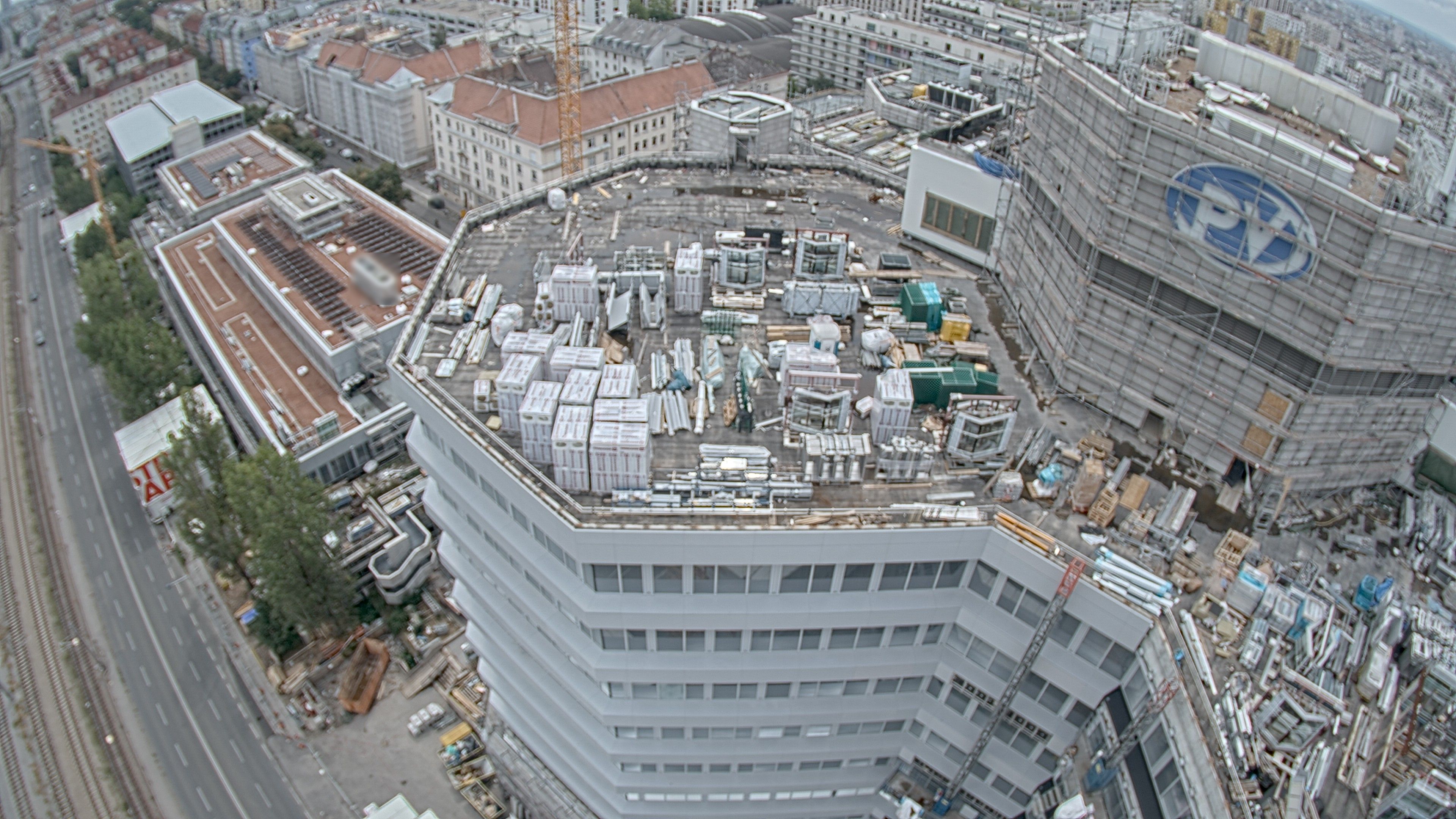 21.08.2026 13:30