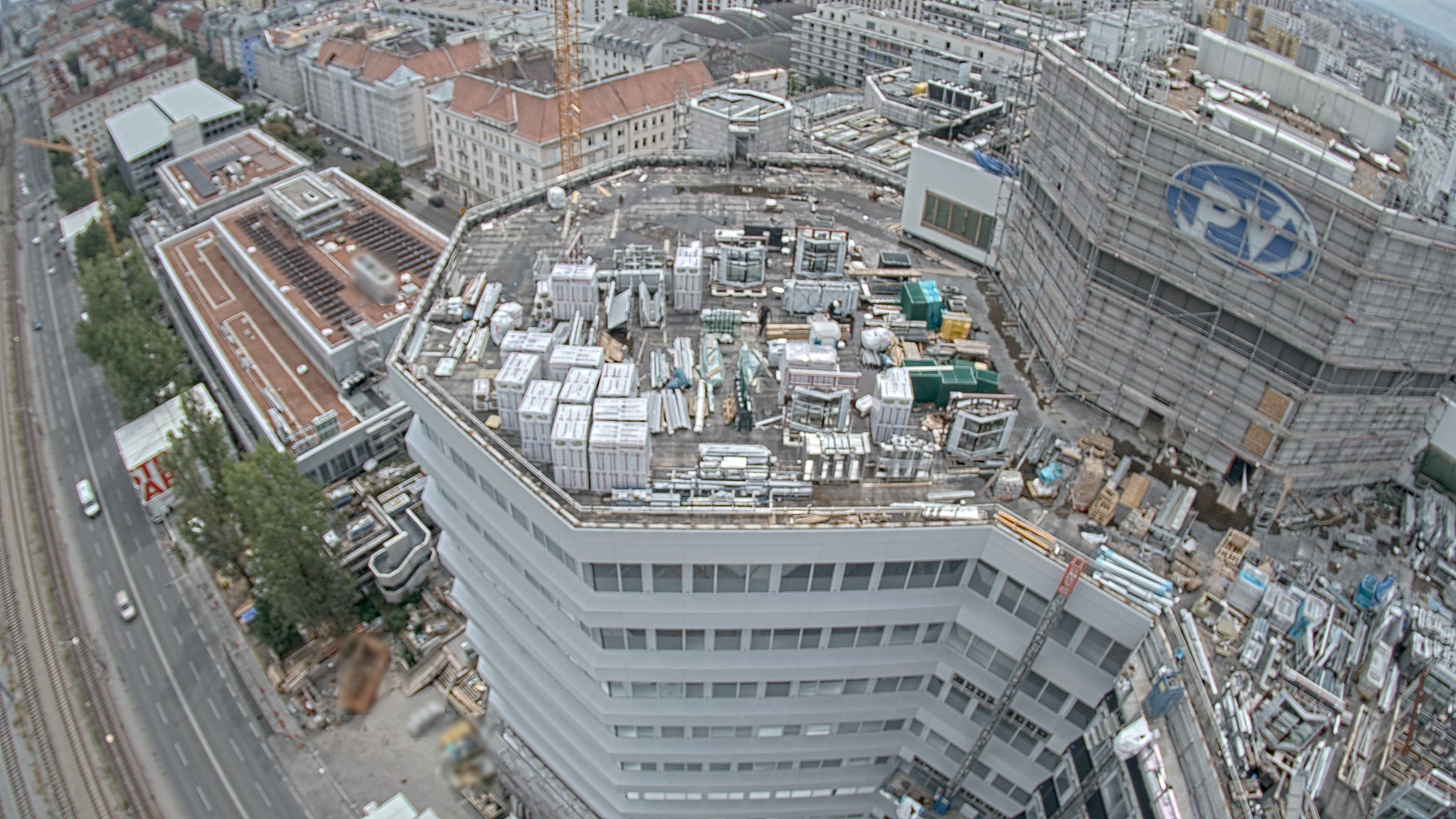 21.08.2026 13:45