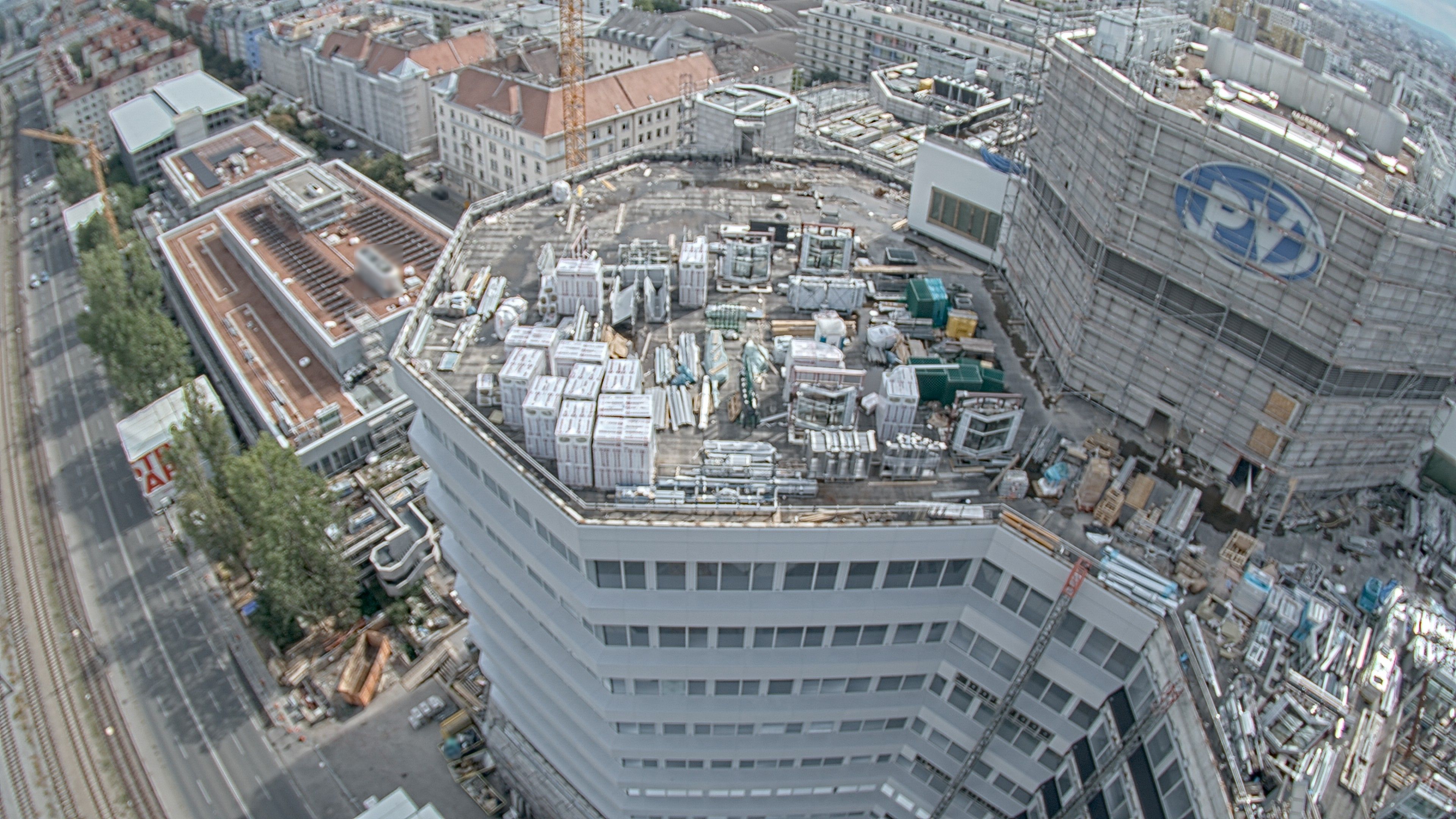 21.08.2026 15:30