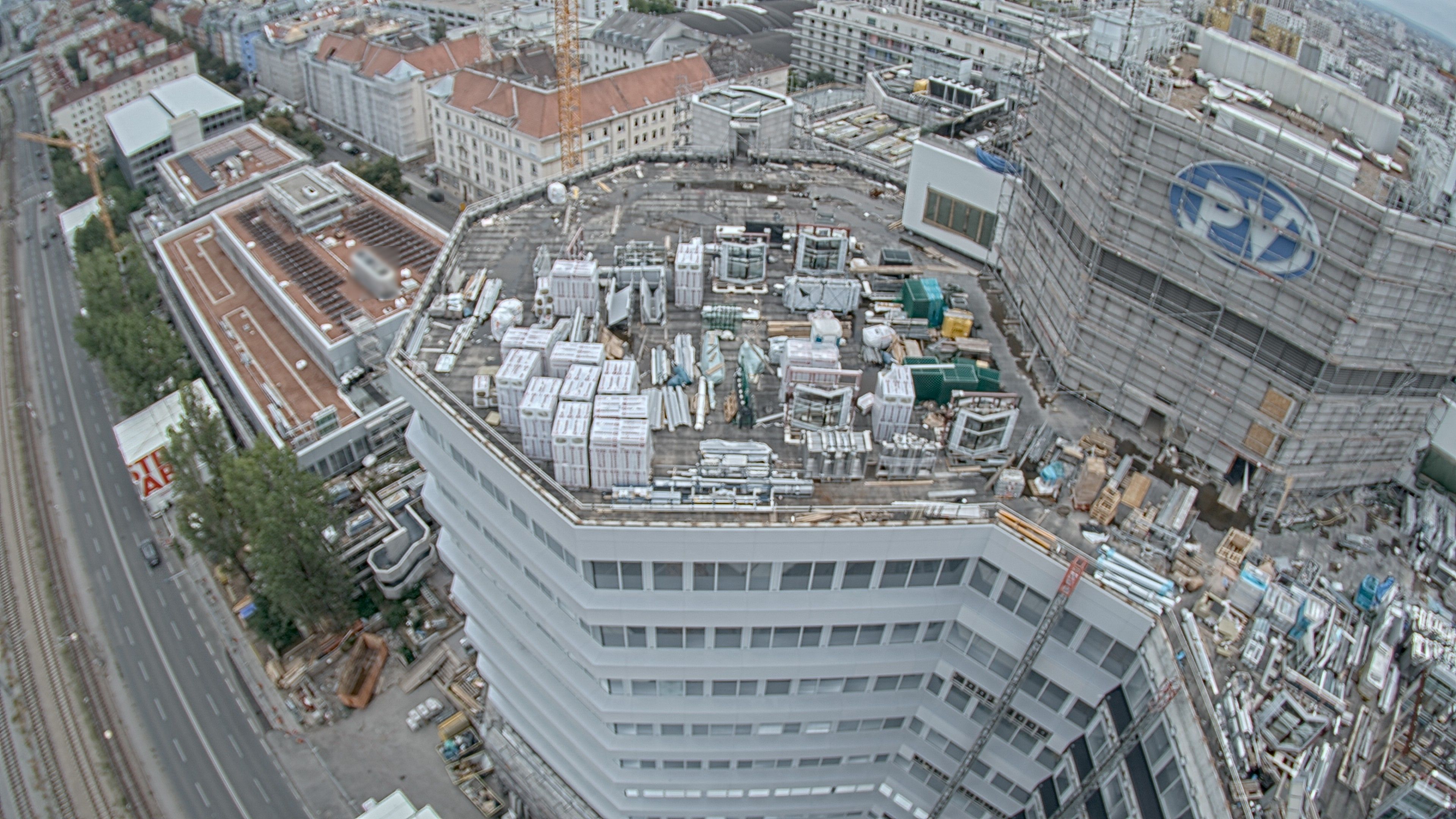 21.08.2026 16:00