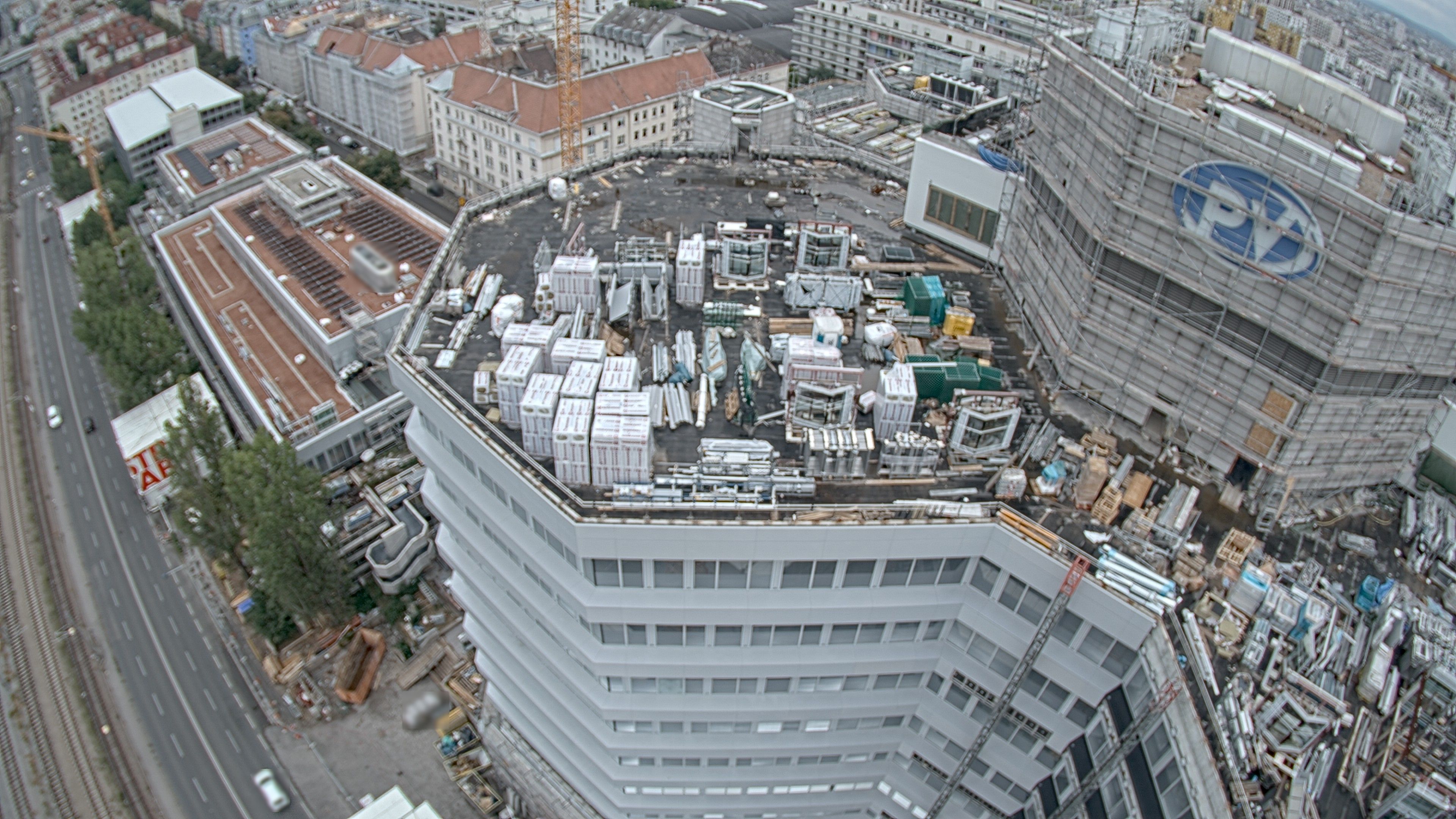 21.08.2026 18:00