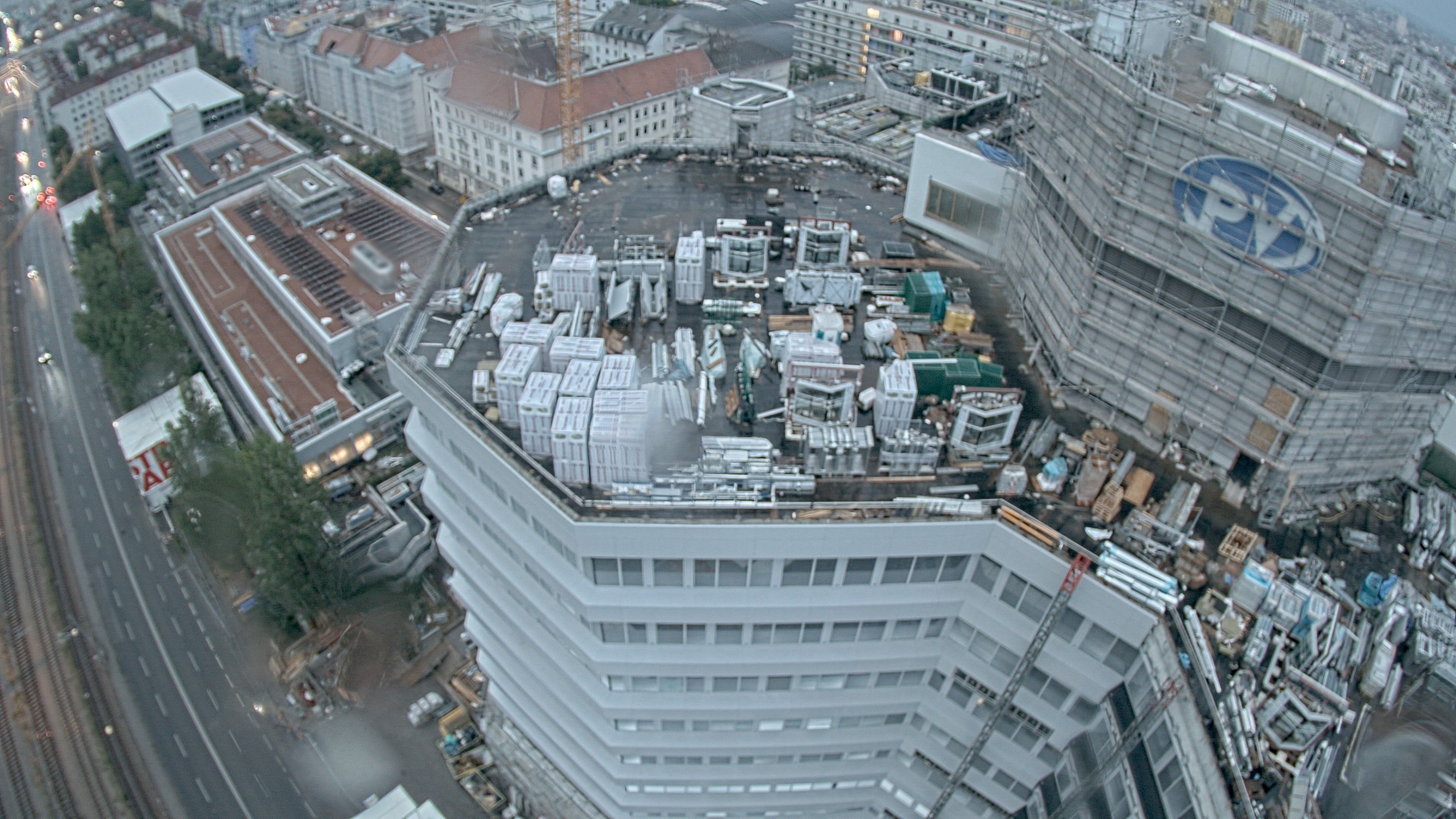 21.08.2026 19:45