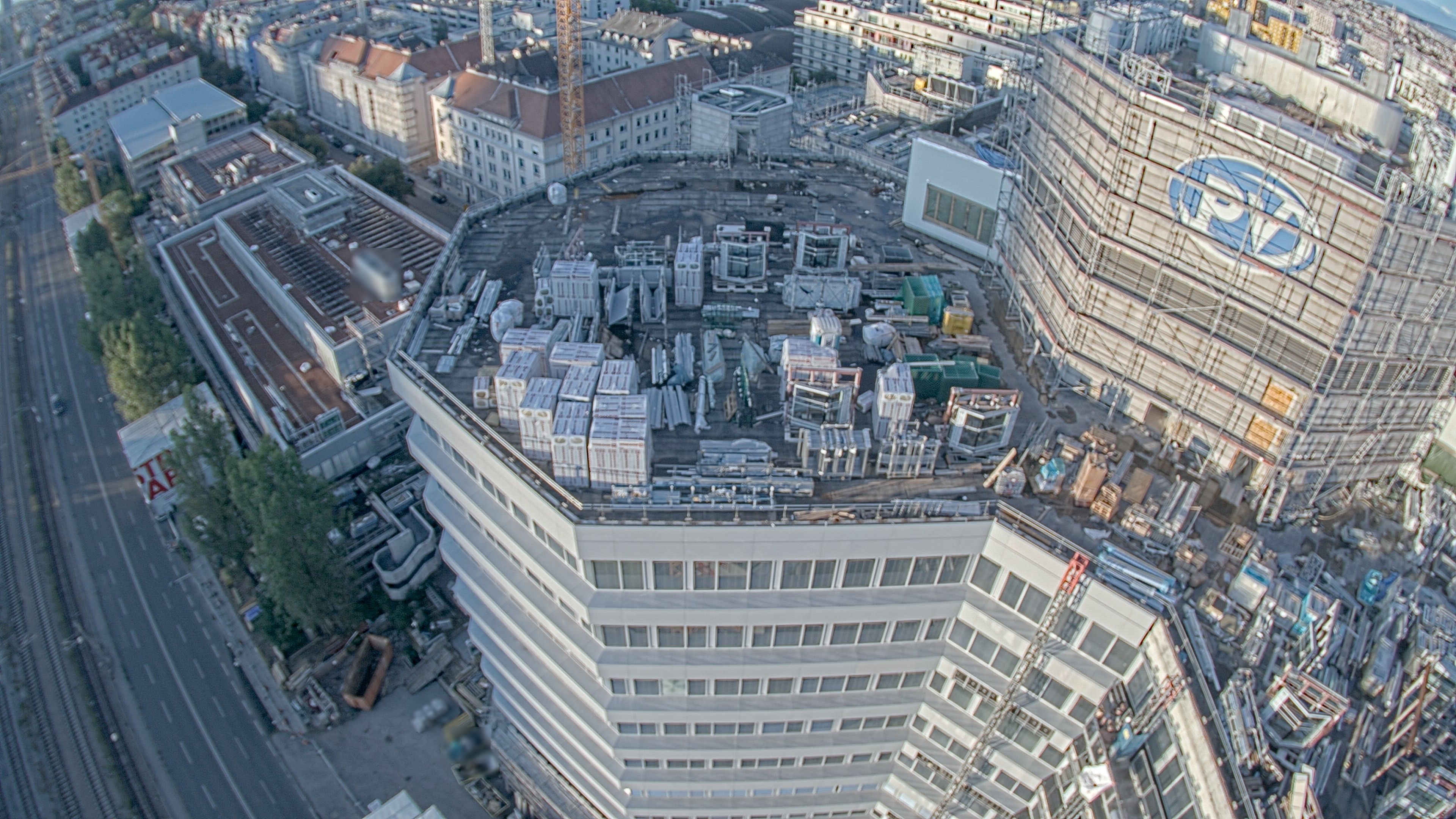 22.08.2026 06:45