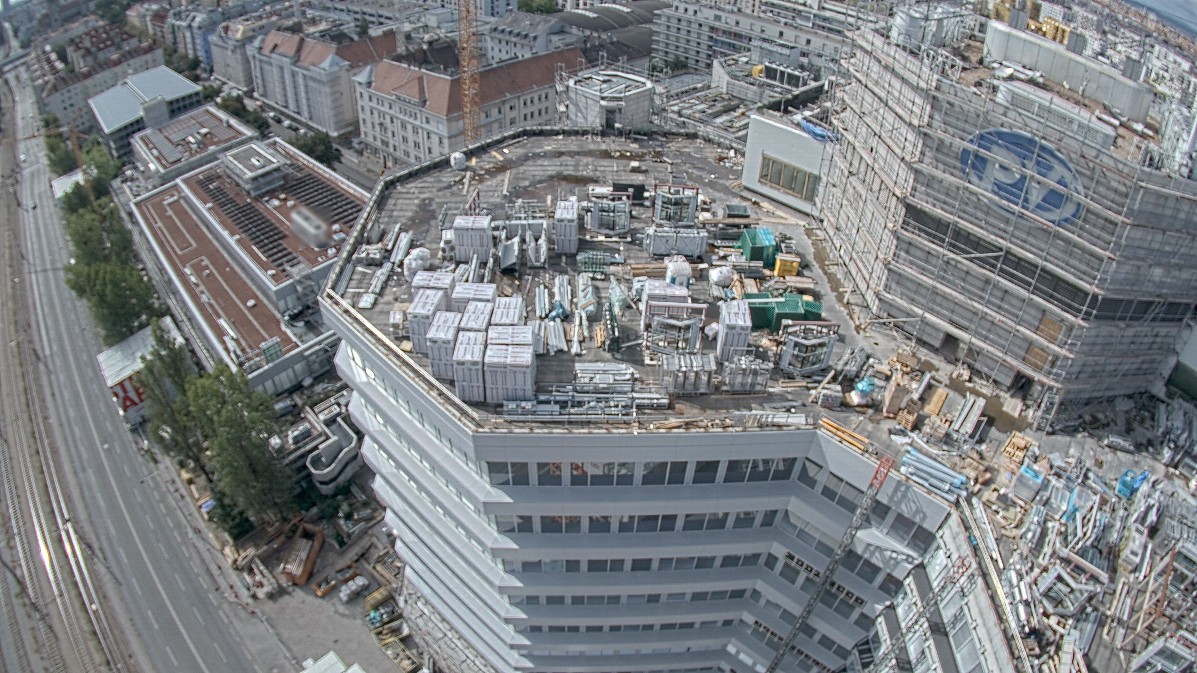 22.08.2026 10:15