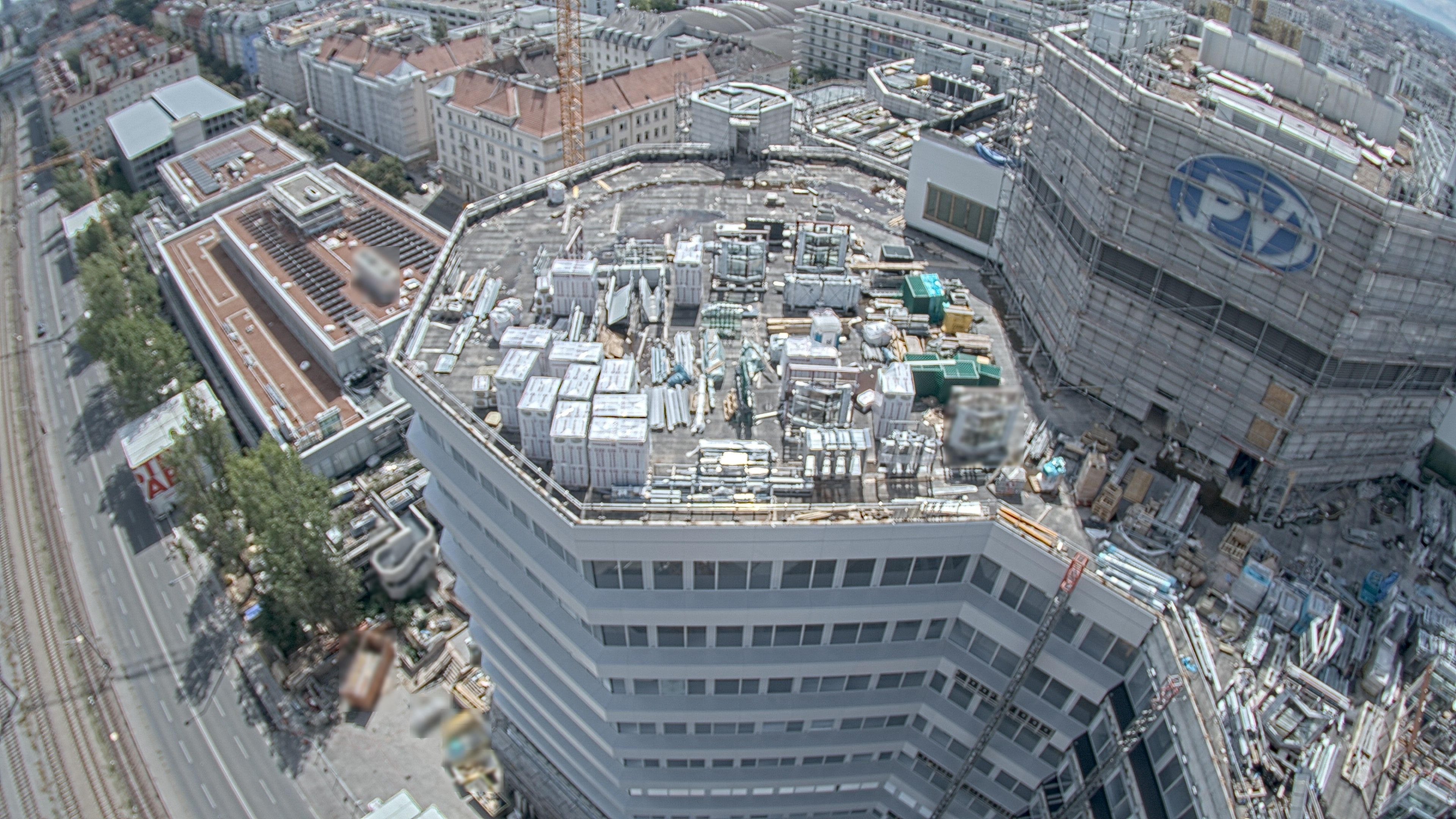 22.08.2026 13:30