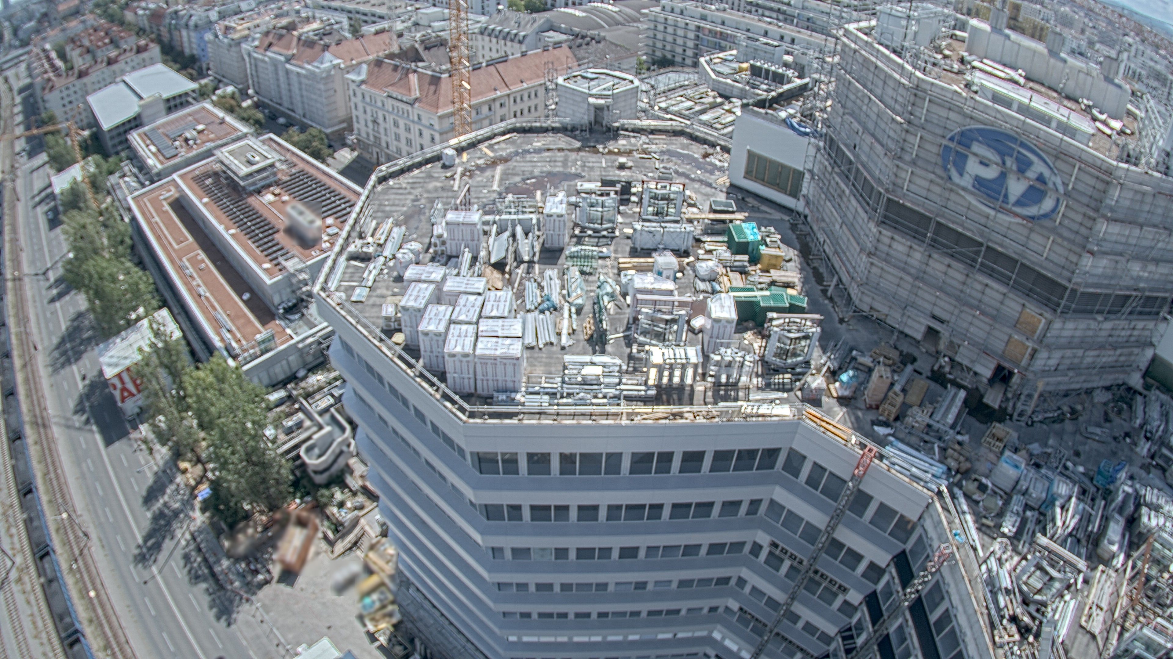 22.08.2026 13:45