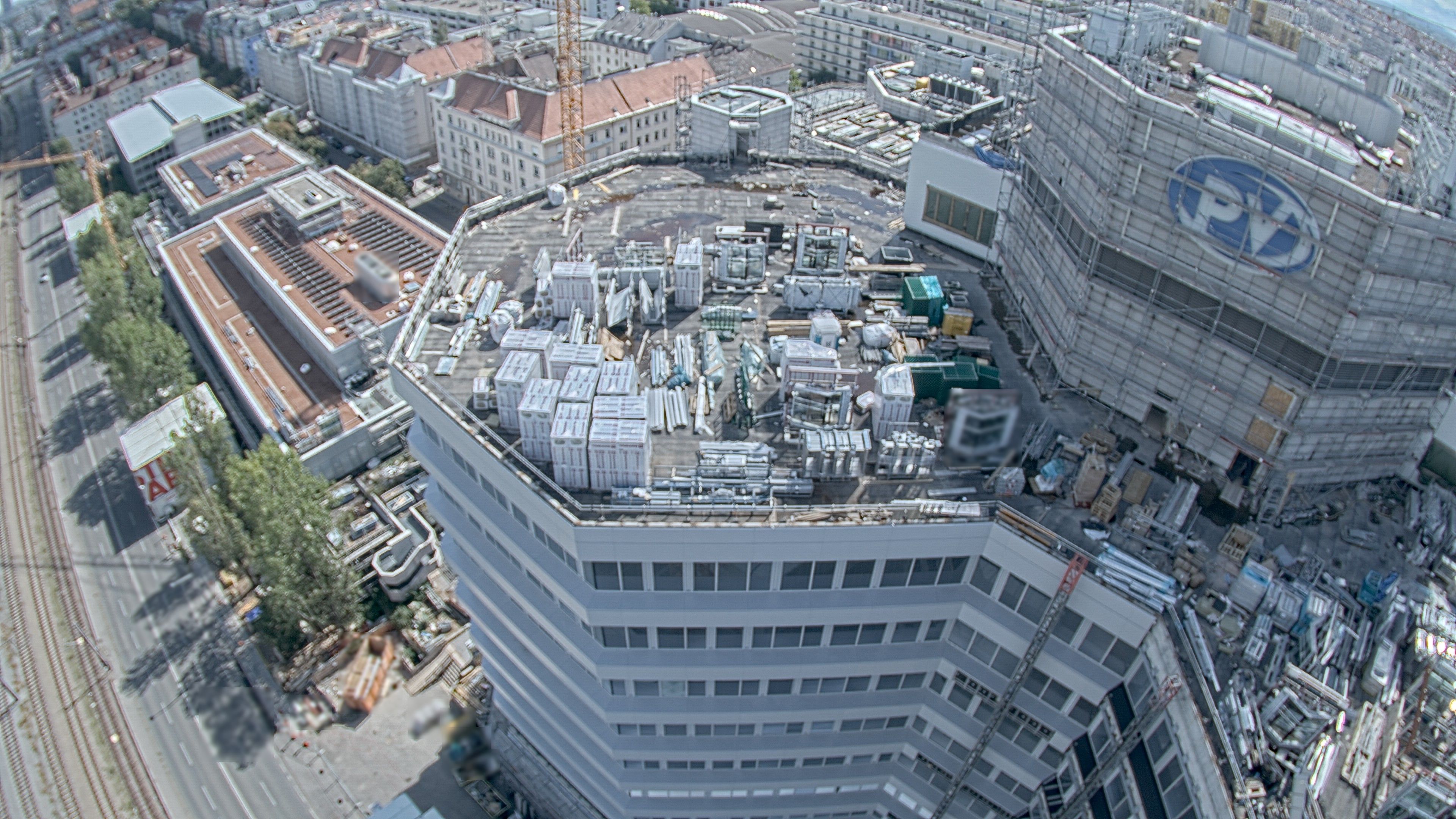 22.08.2026 14:45