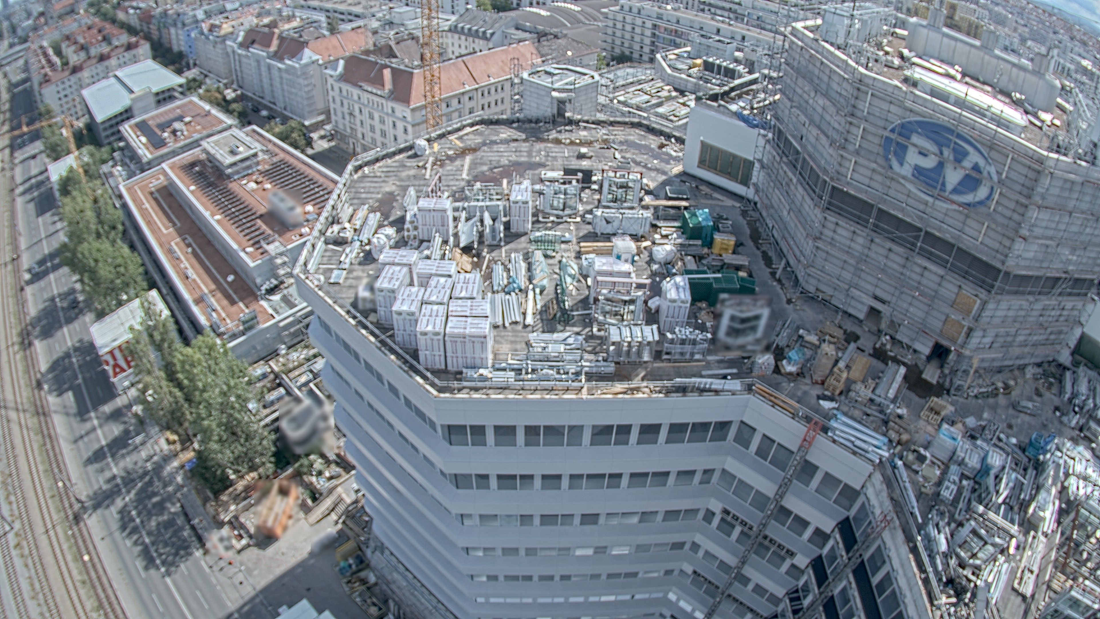 22.08.2026 15:15