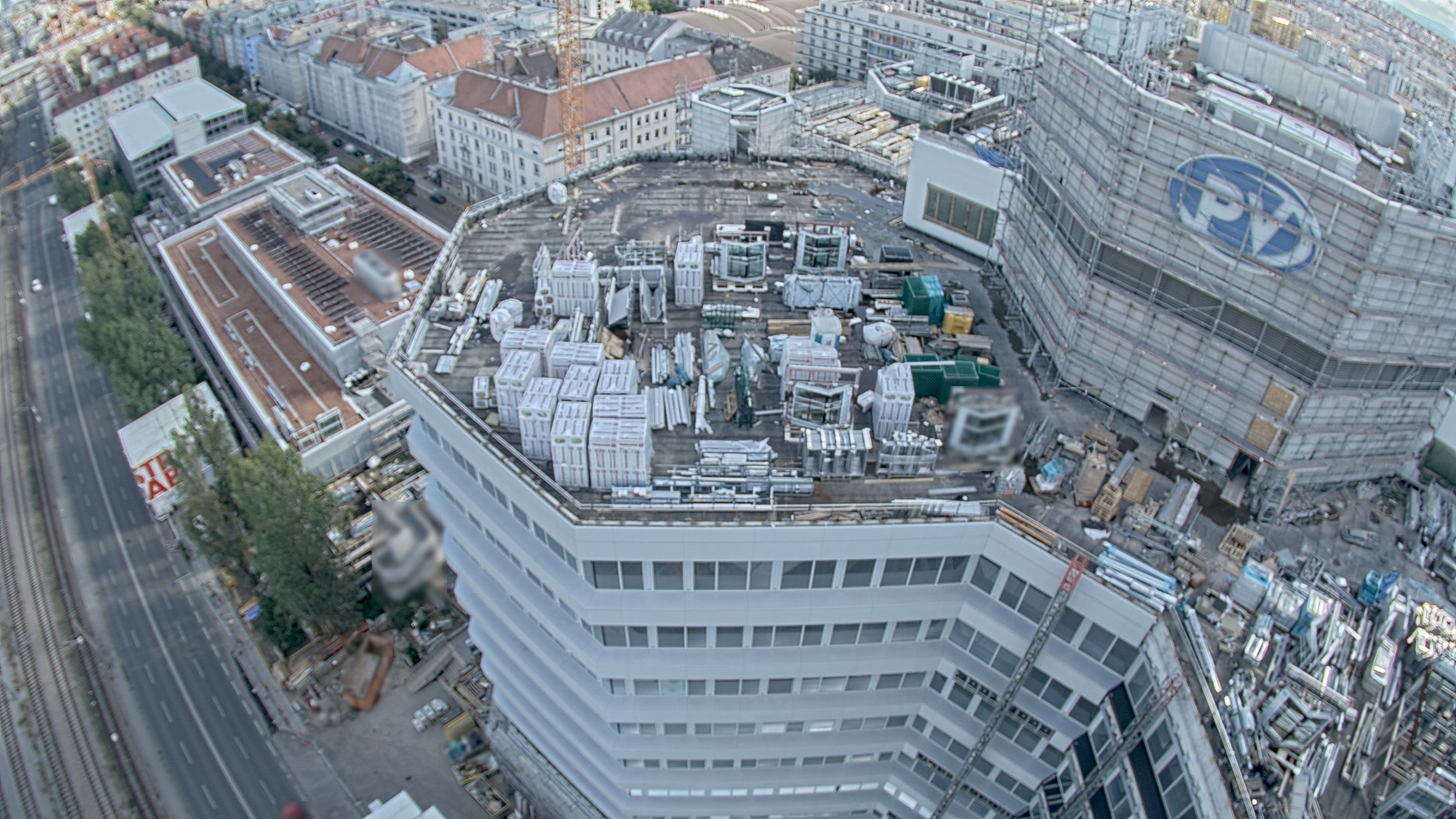 22.08.2026 16:45