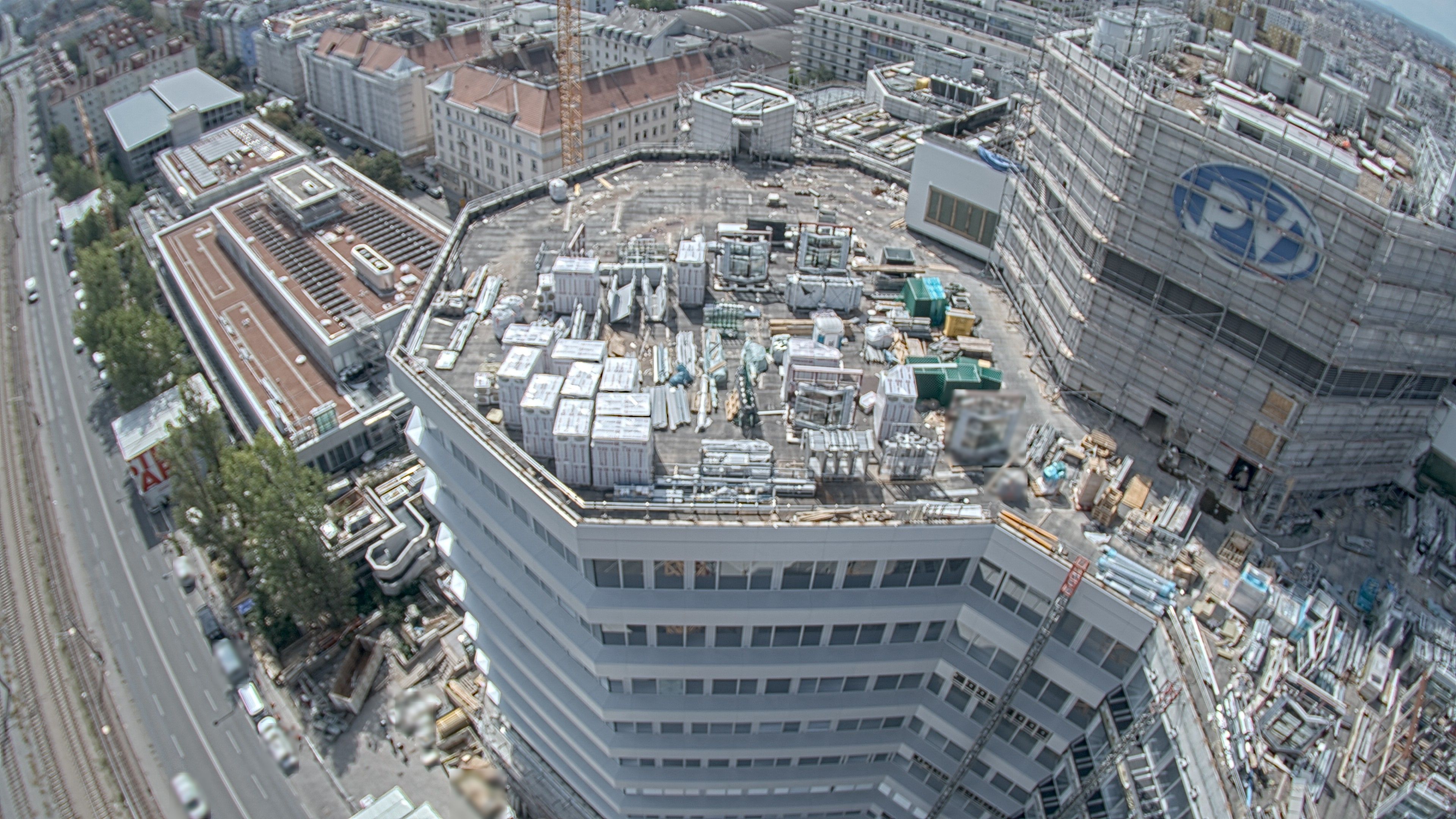 24.08.2026 12:15