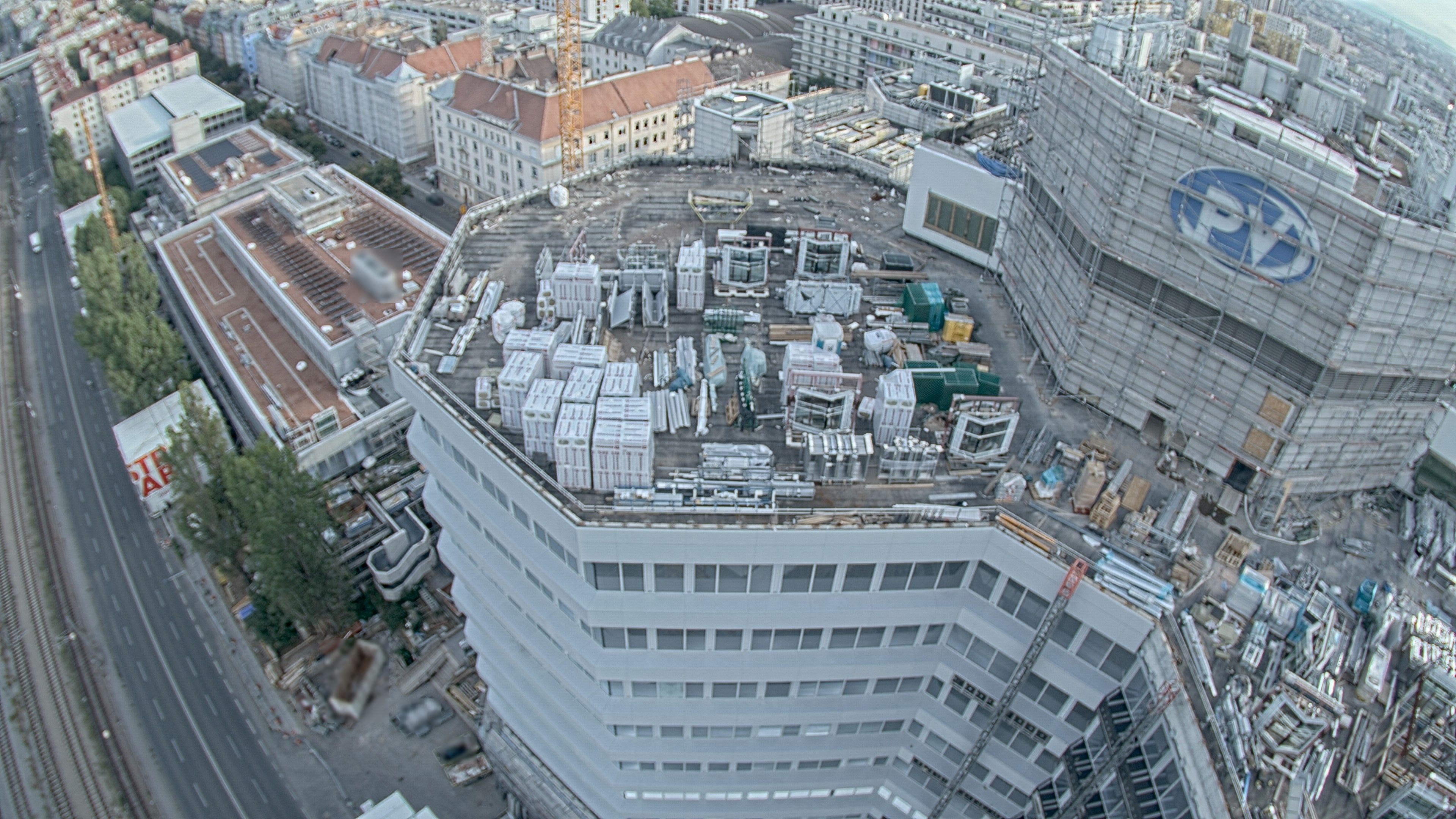 24.08.2026 18:15