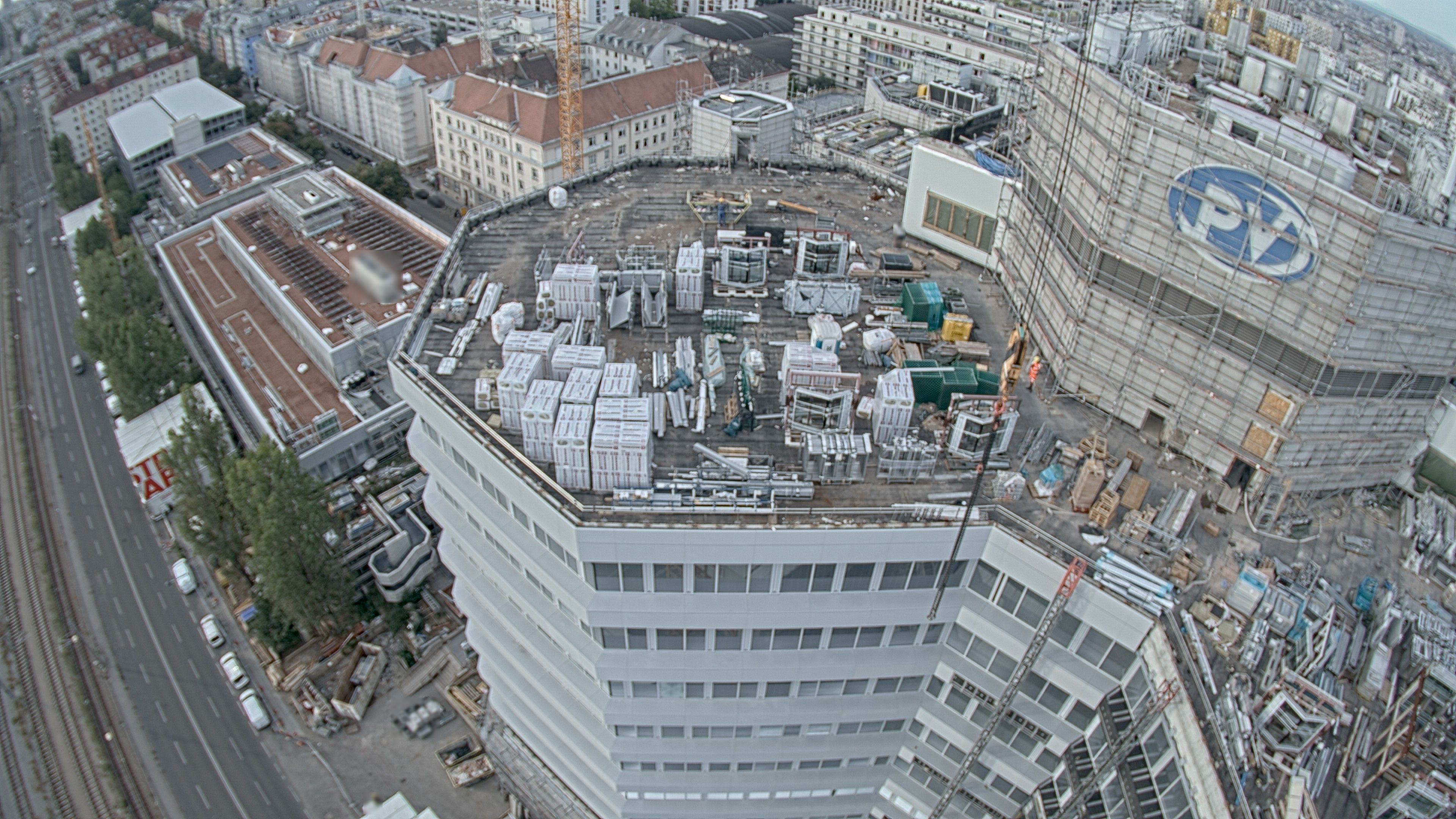 25.08.2026 08:00