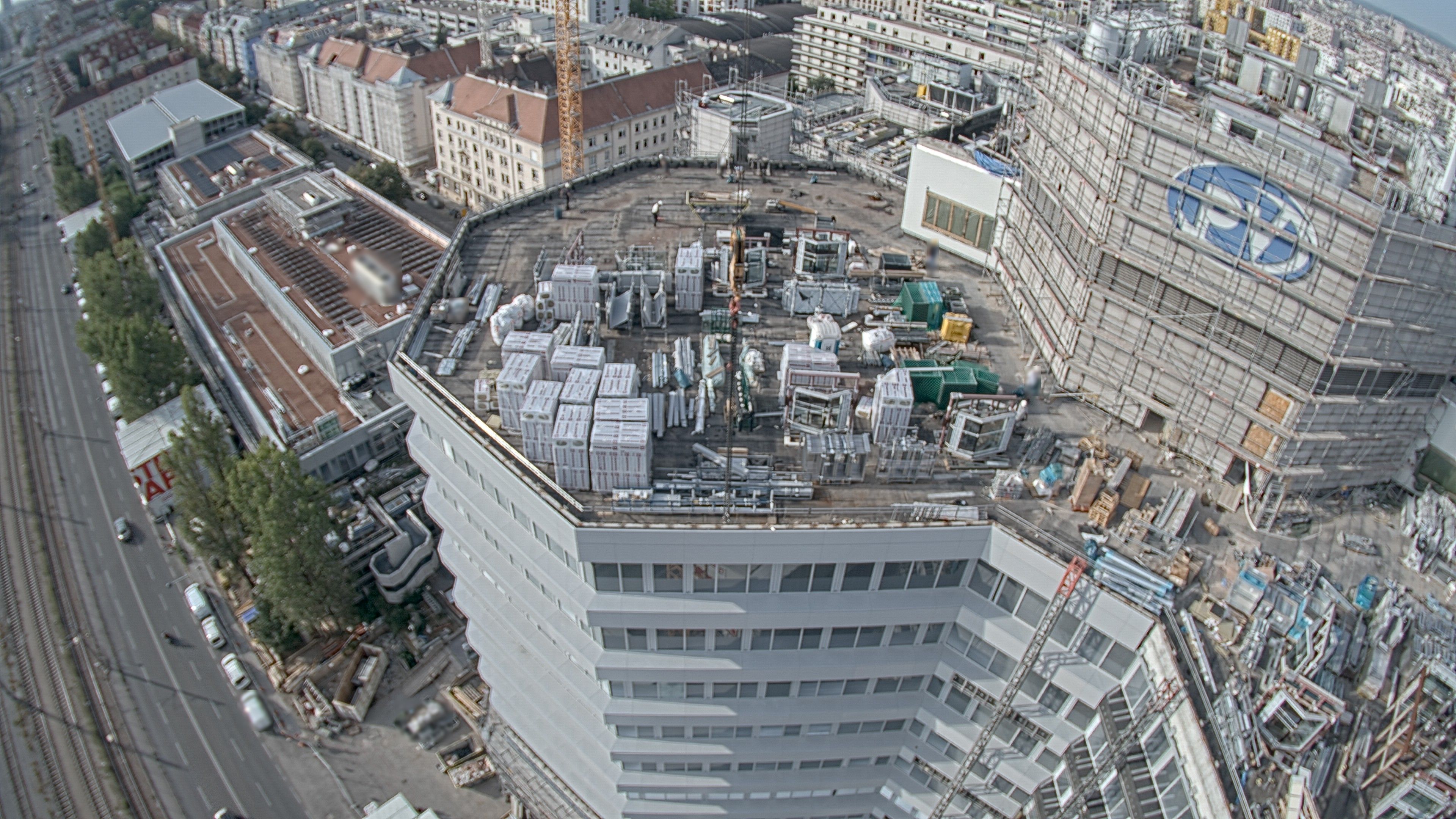 25.08.2026 08:30