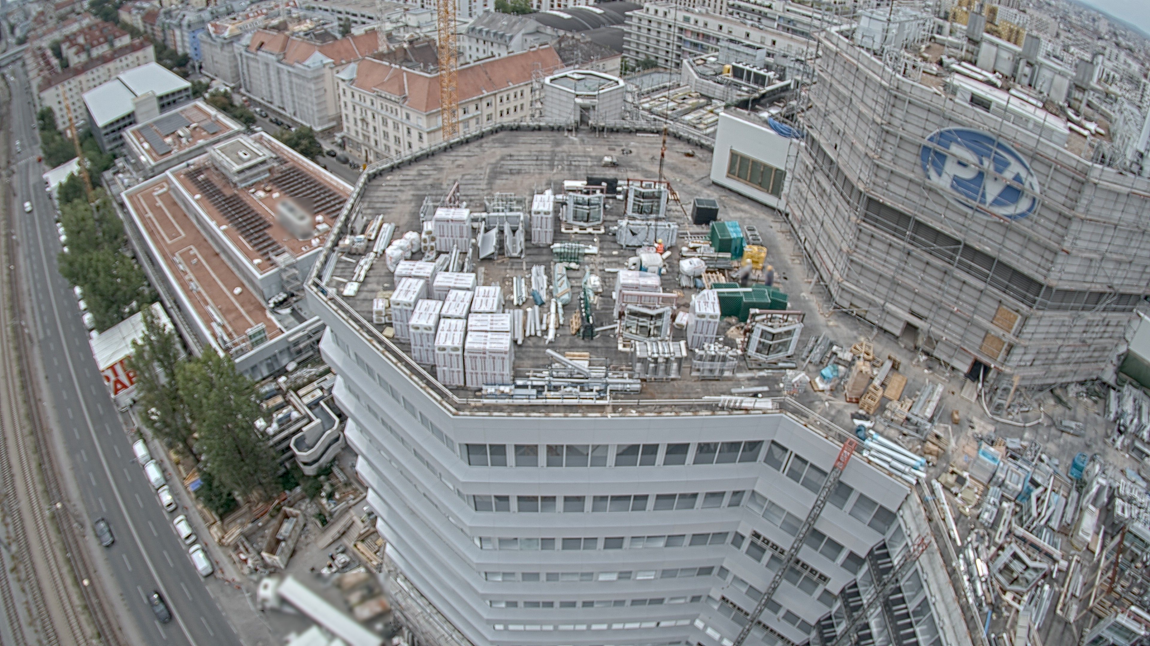 25.08.2026 11:15