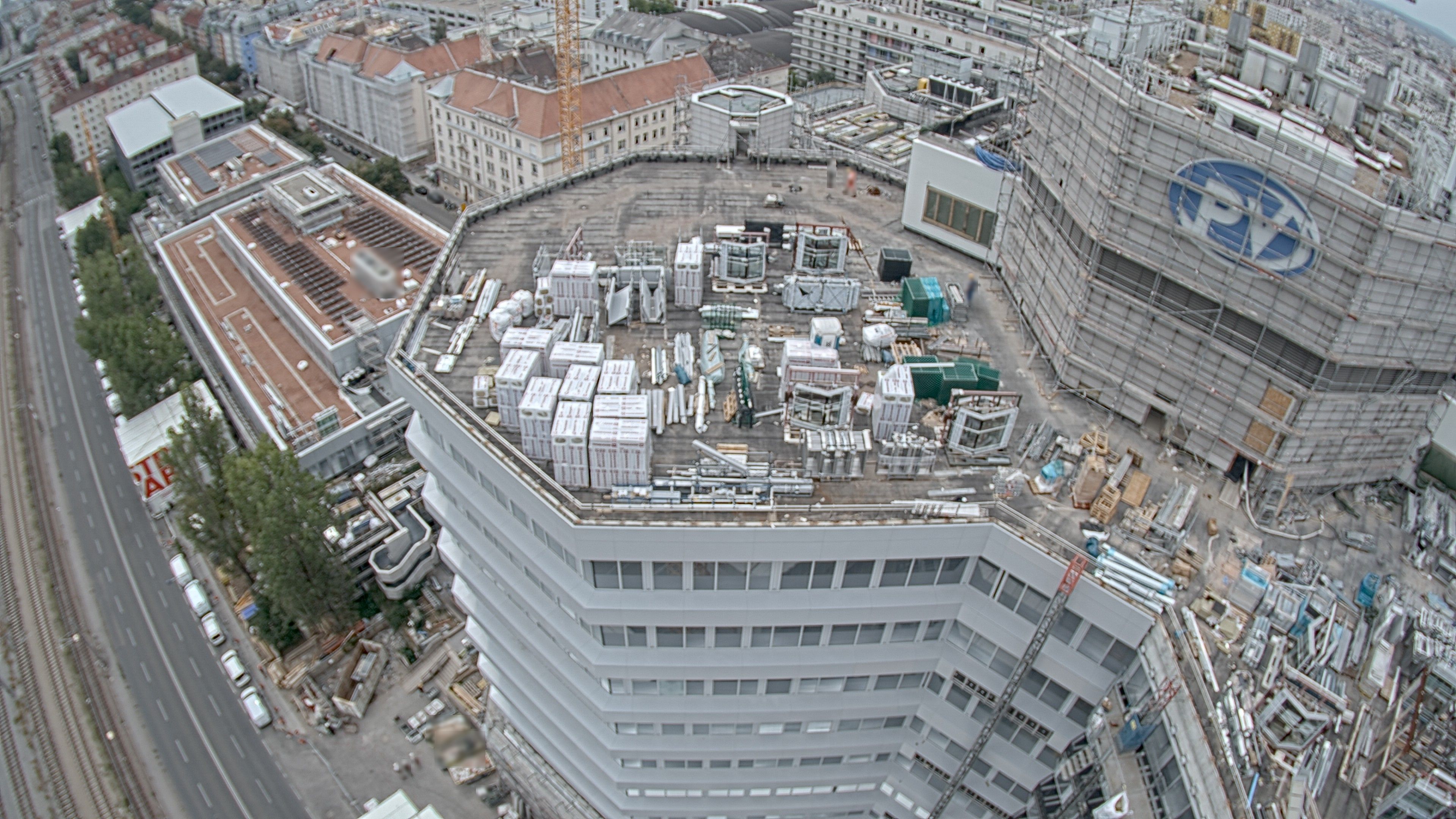 25.08.2026 11:30