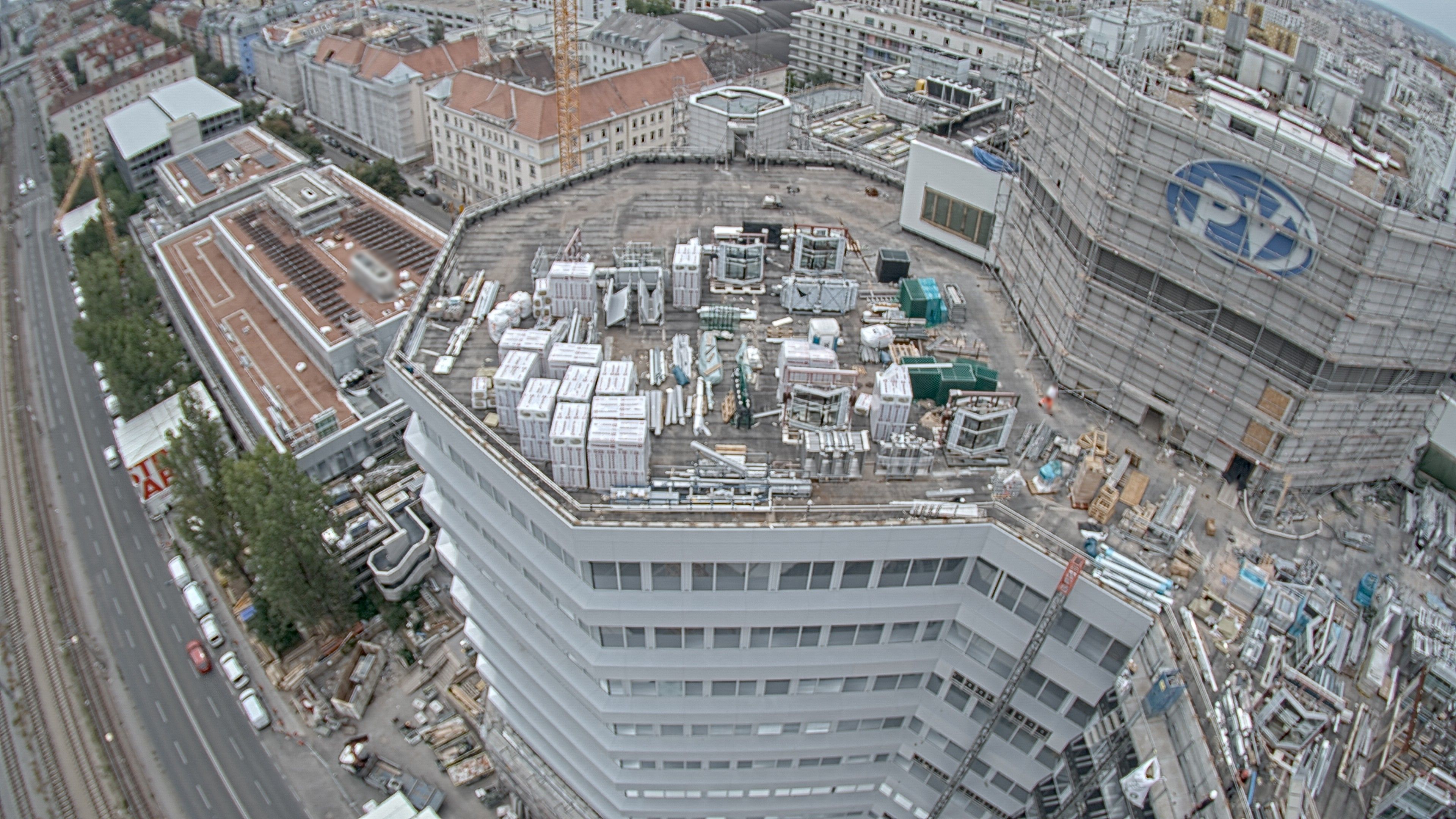25.08.2026 11:45