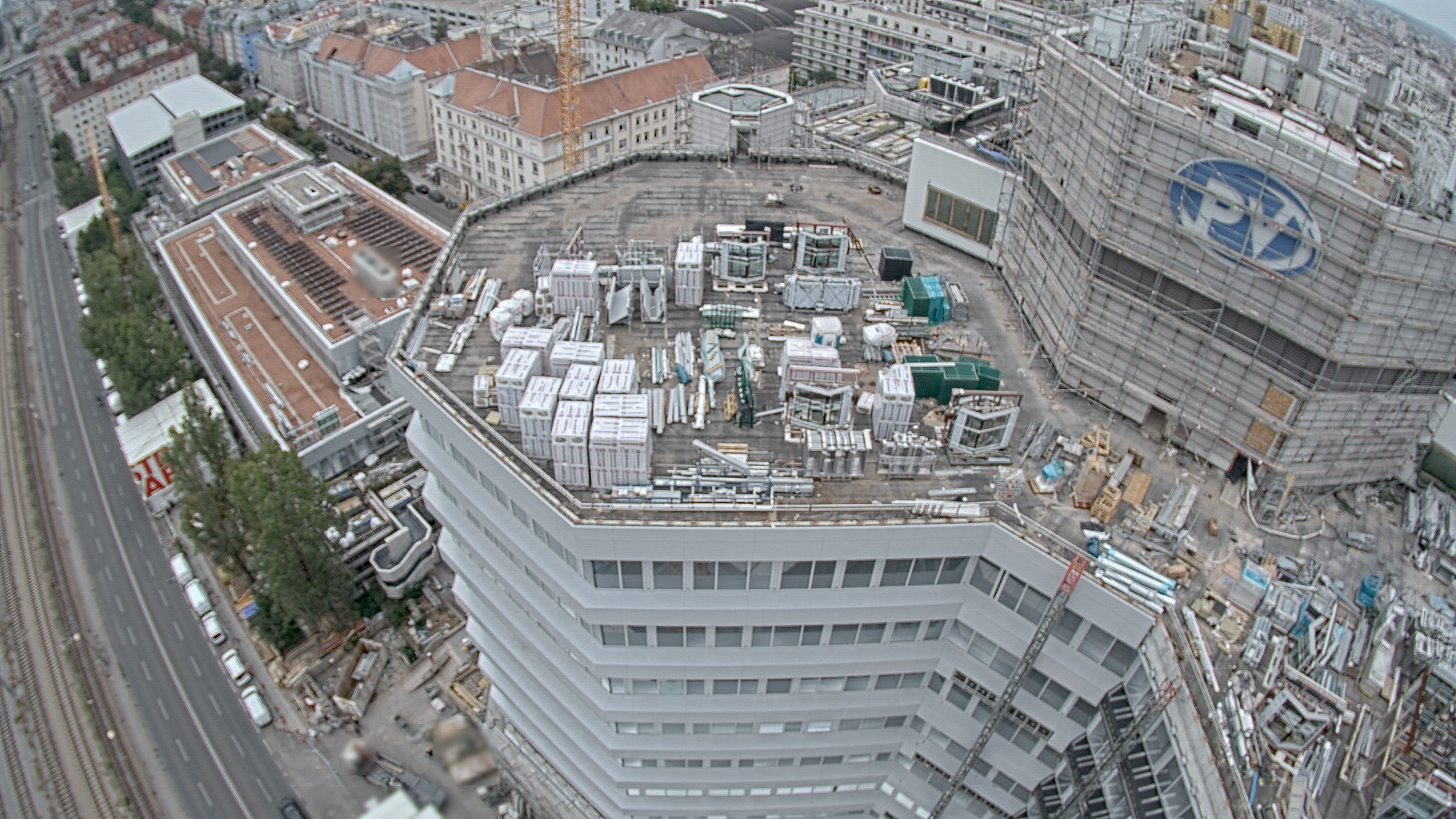25.08.2026 12:00