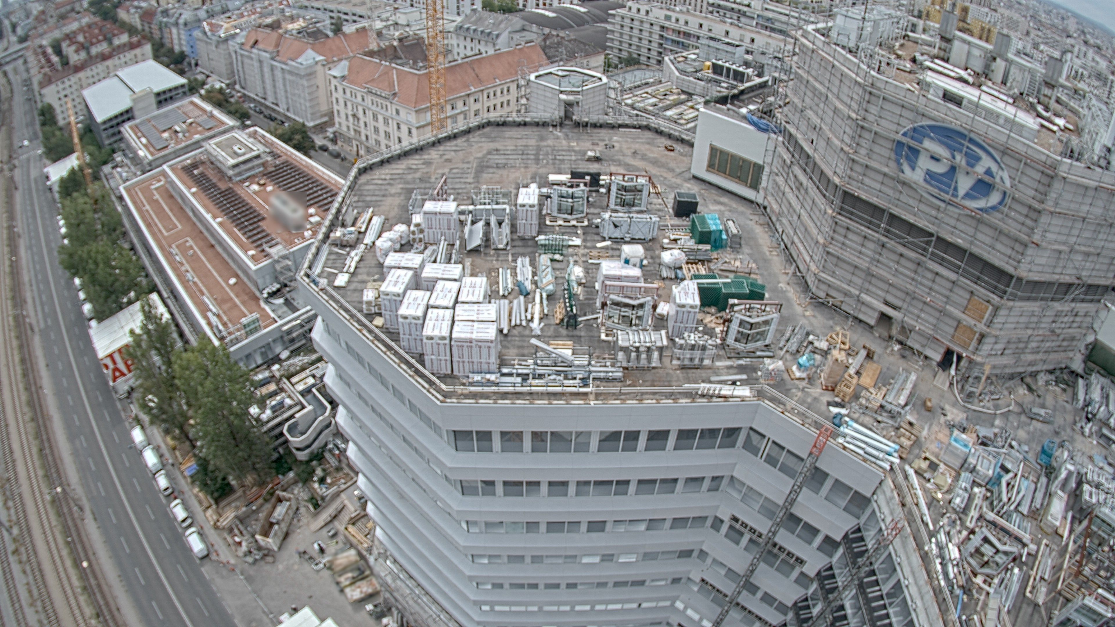 25.08.2026 12:30