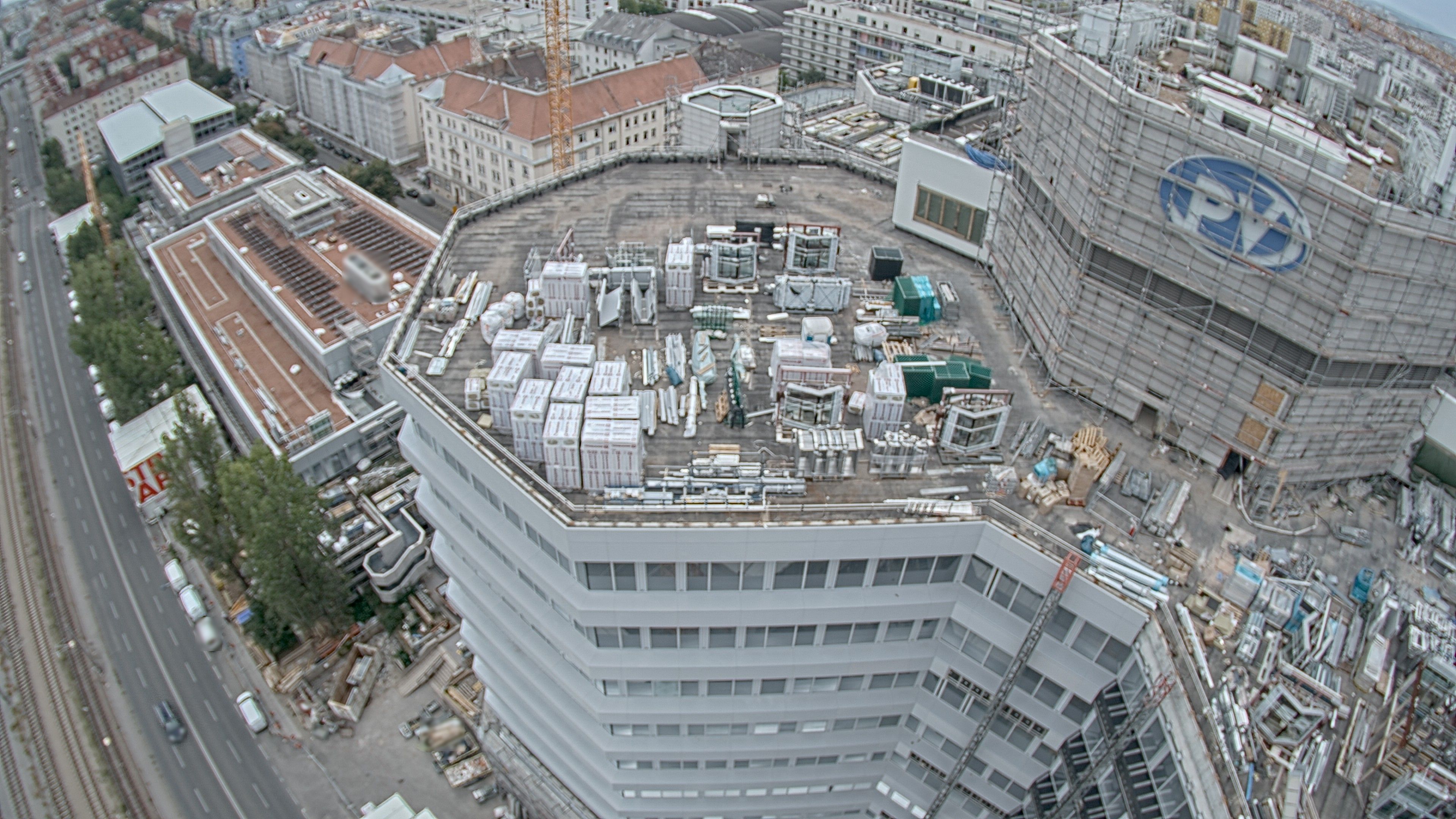 25.08.2026 14:15
