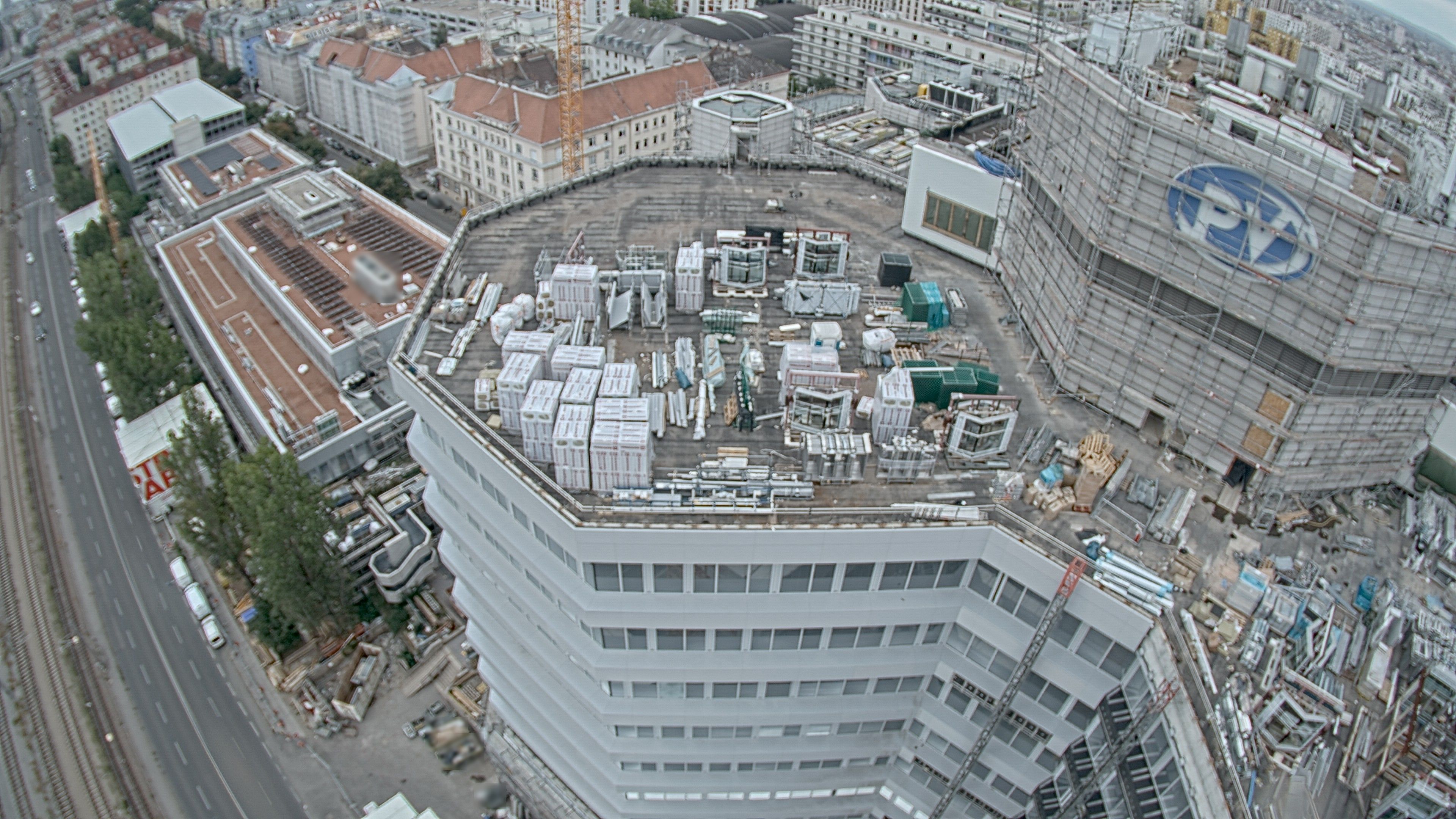 25.08.2026 15:45