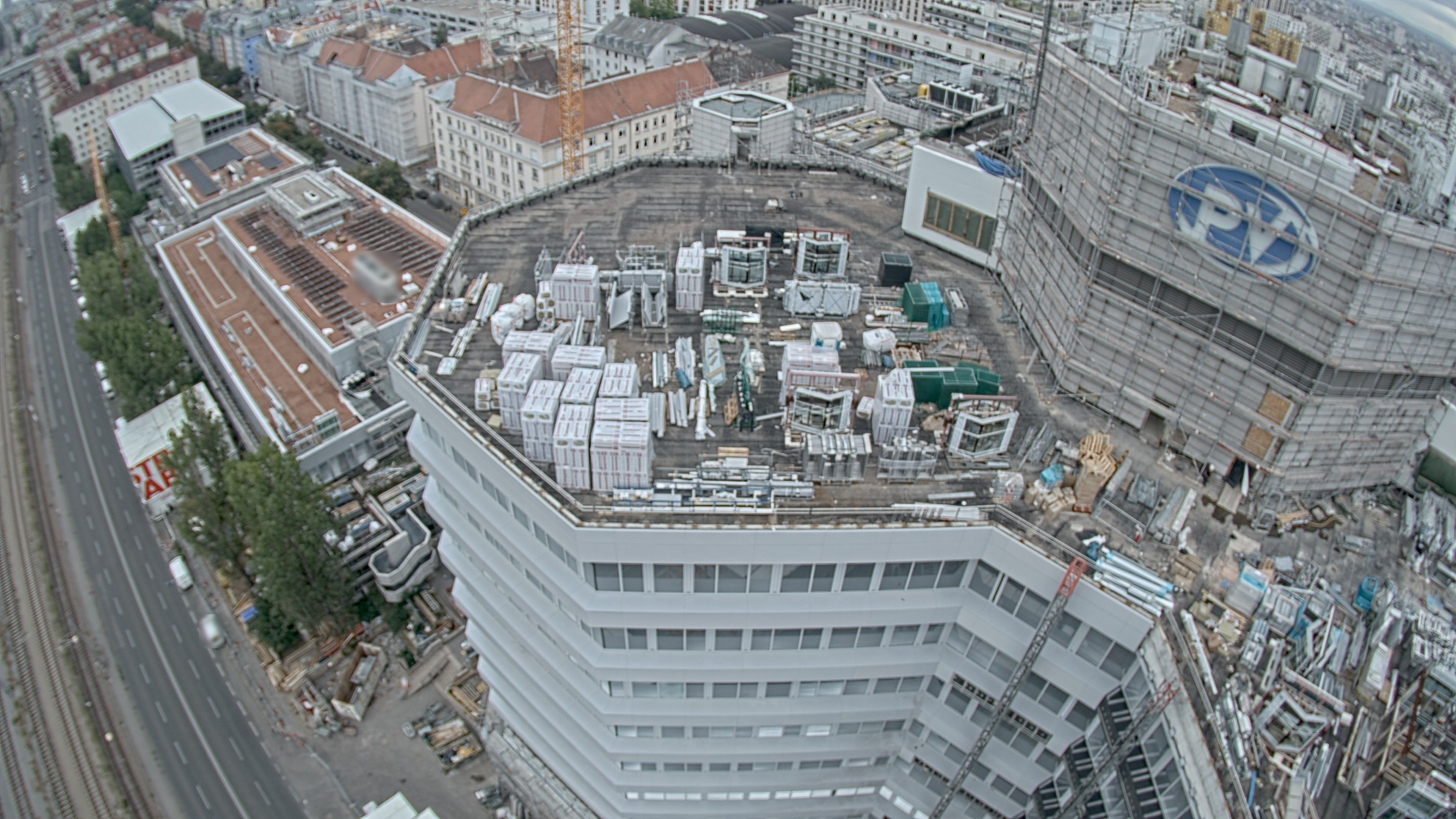 25.08.2026 16:15