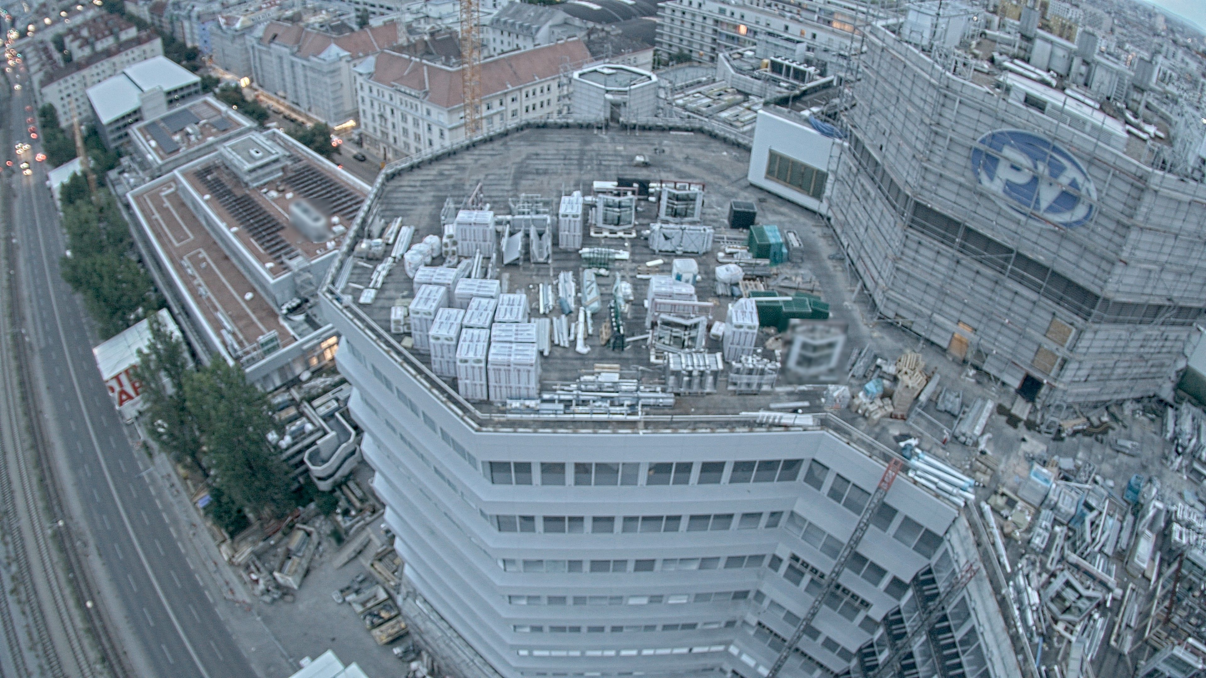 25.08.2026 19:45