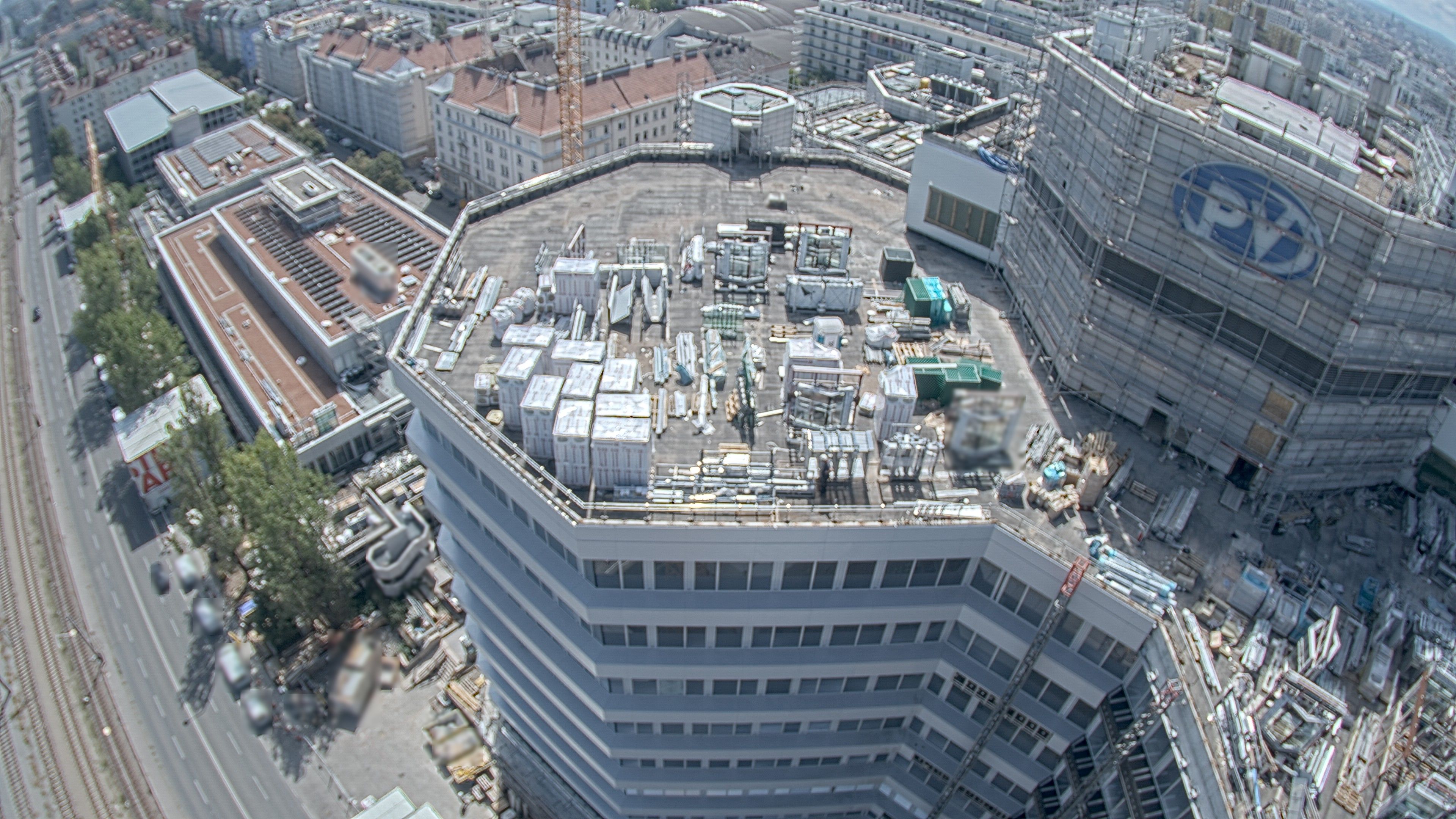 26.08.2026 13:15