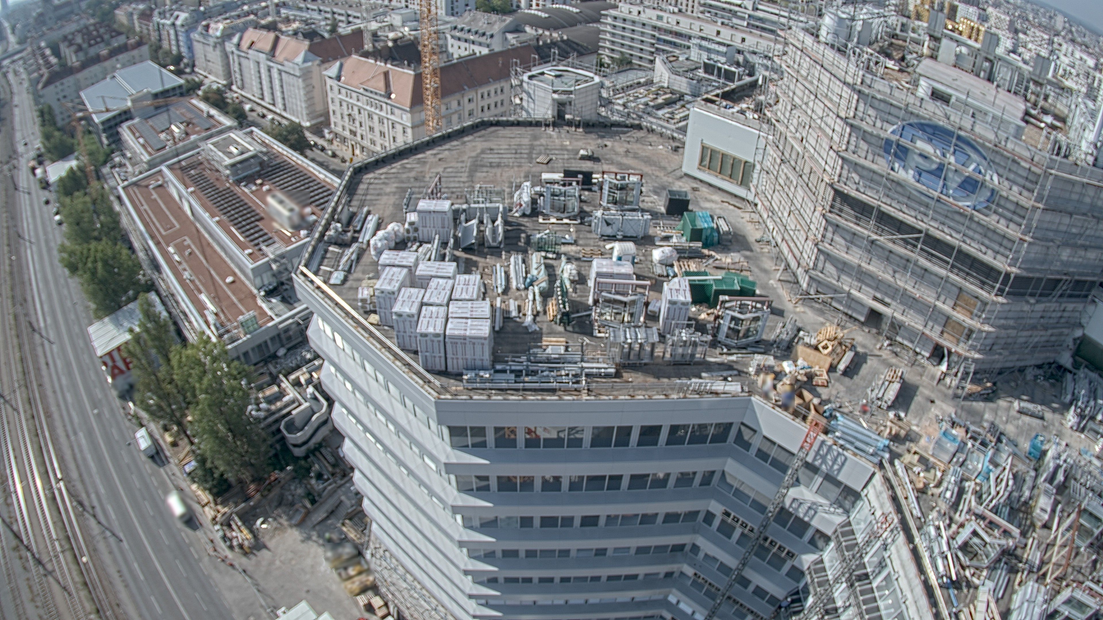 27.08.2026 09:45