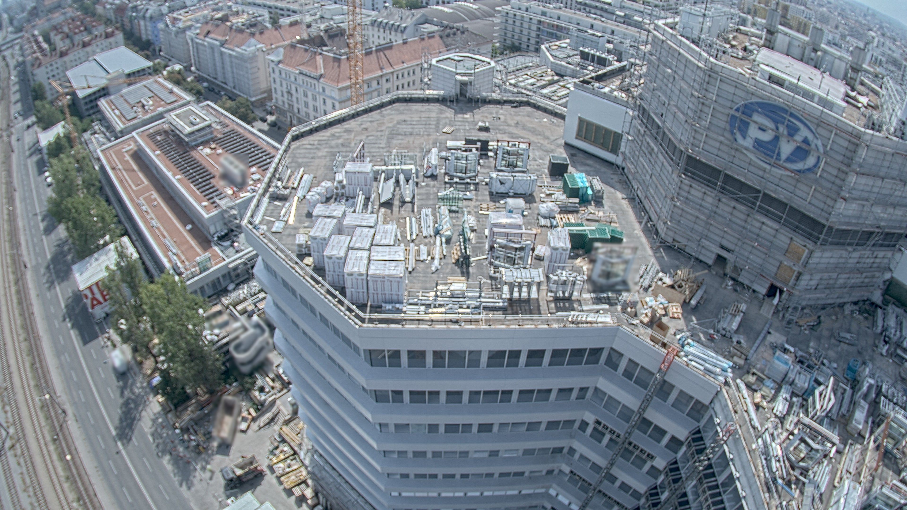 27.08.2026 13:15