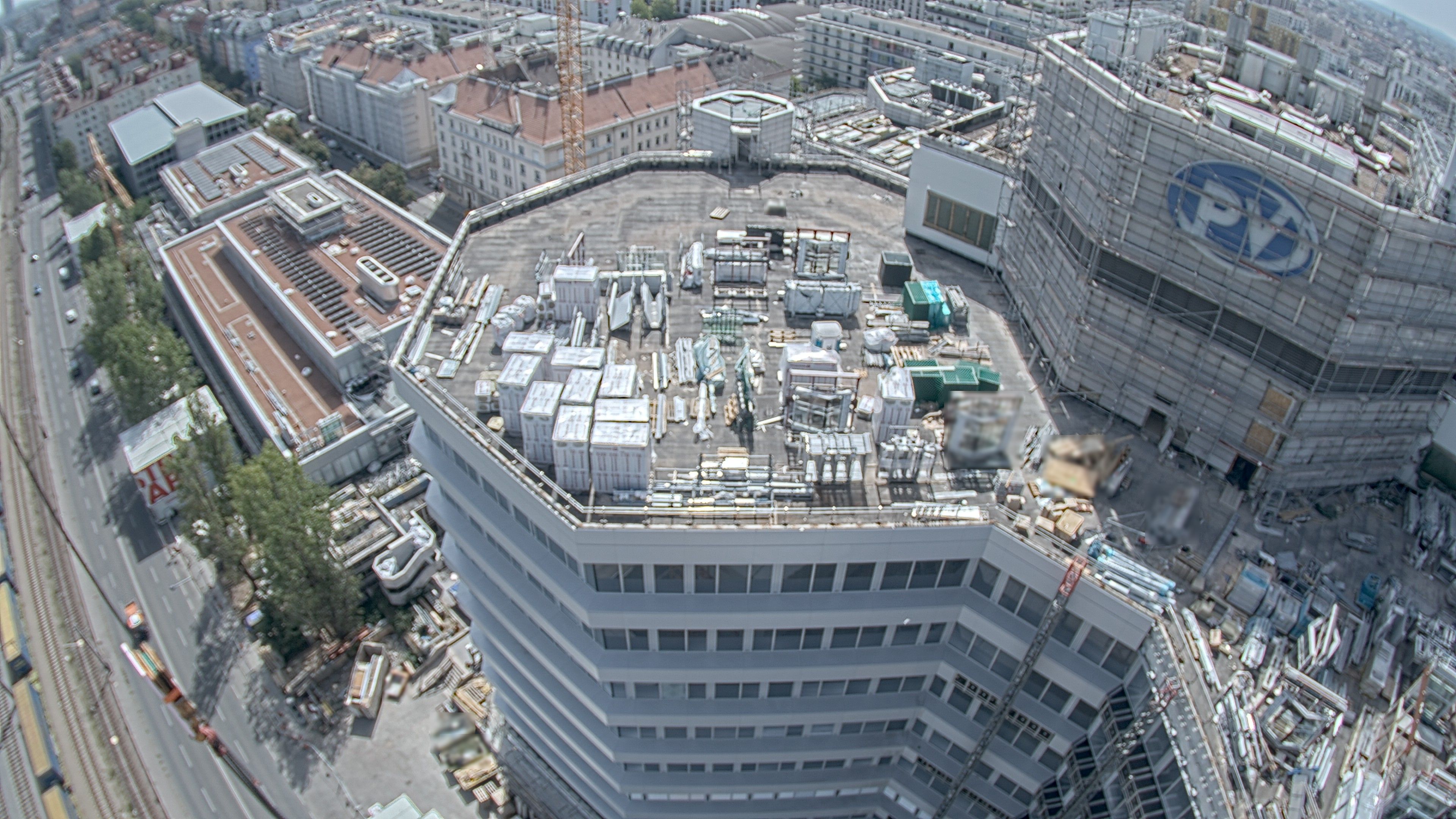 28.08.2026 13:15