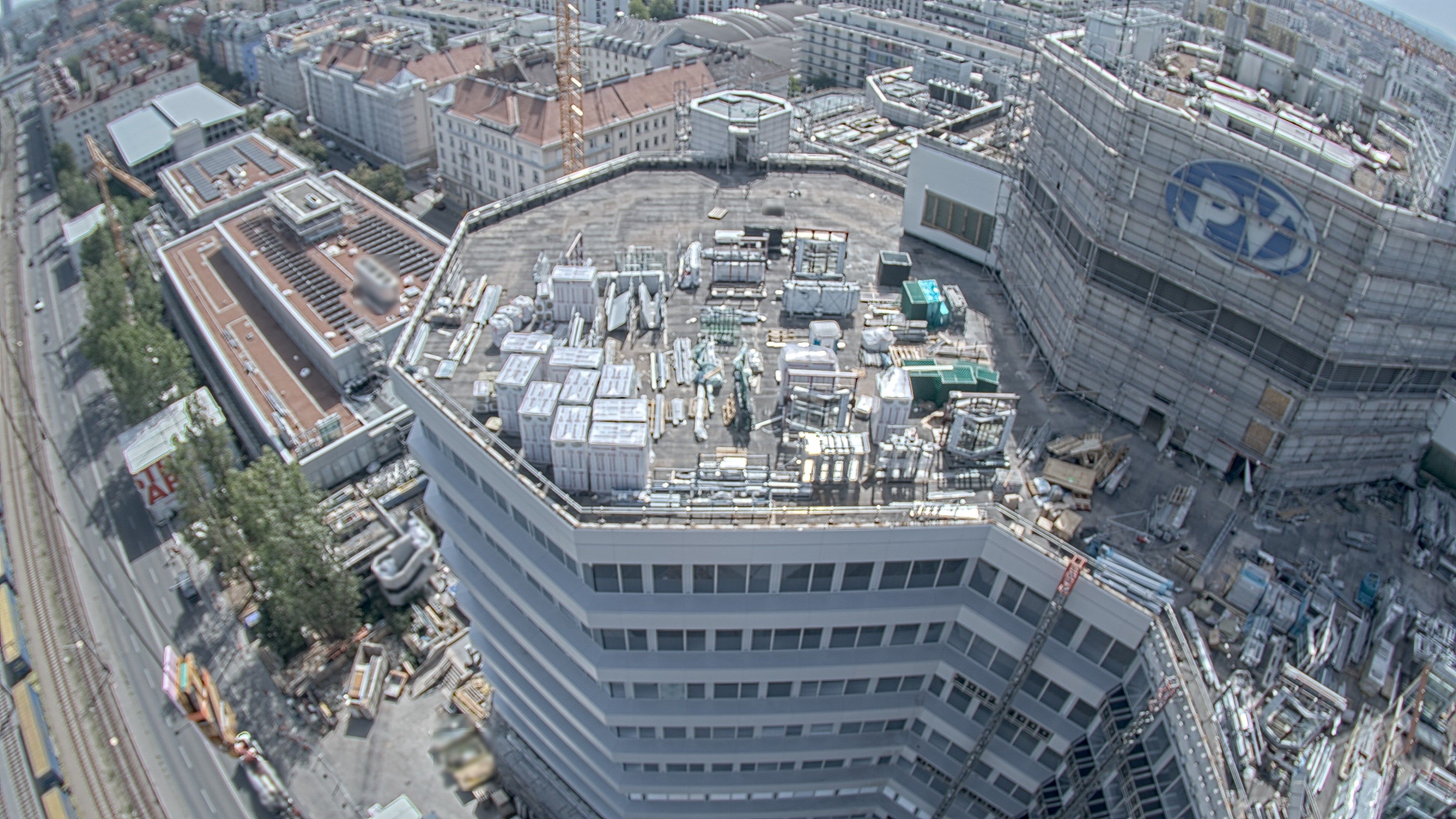 28.08.2026 13:45