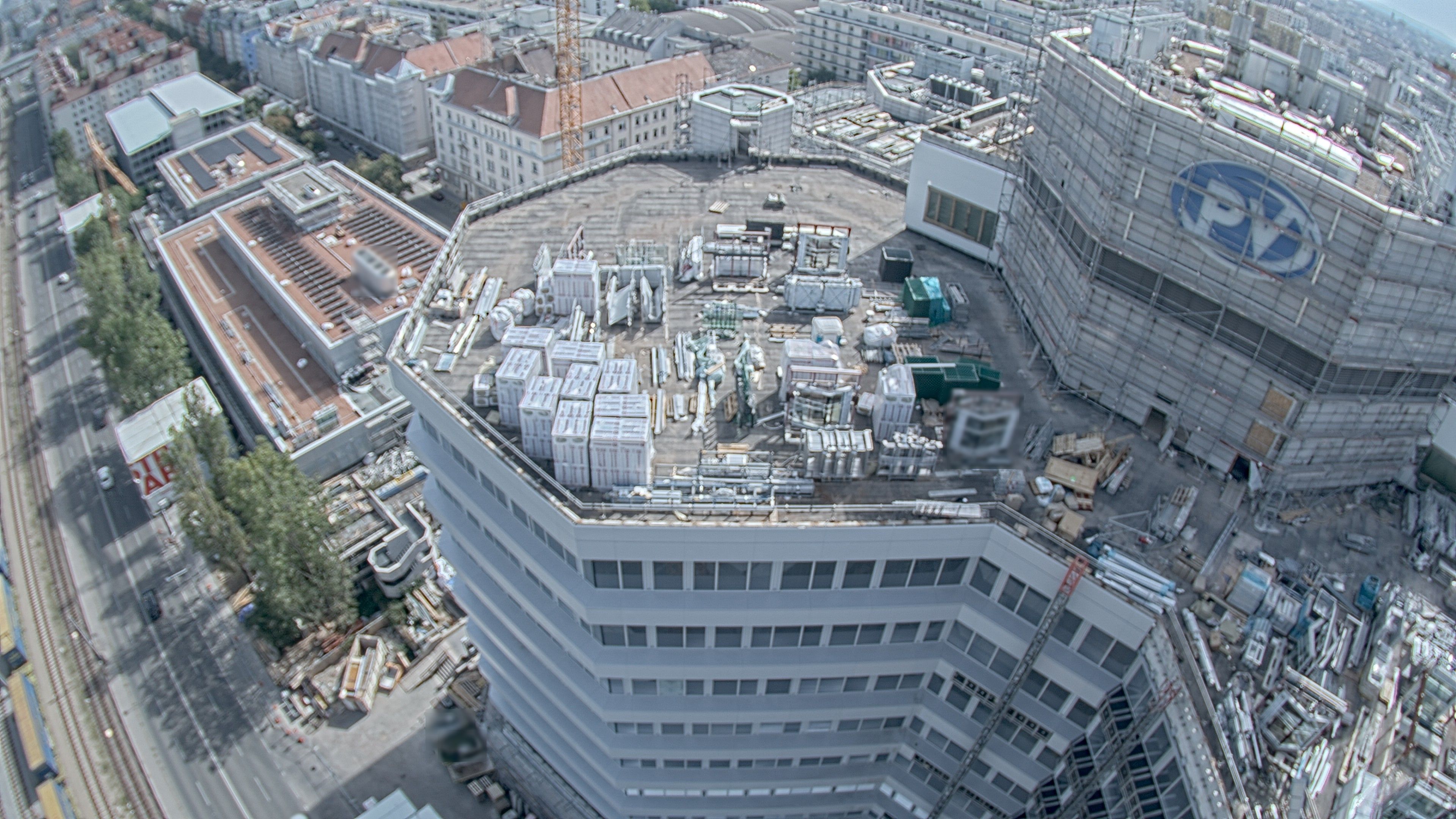 28.08.2026 15:15