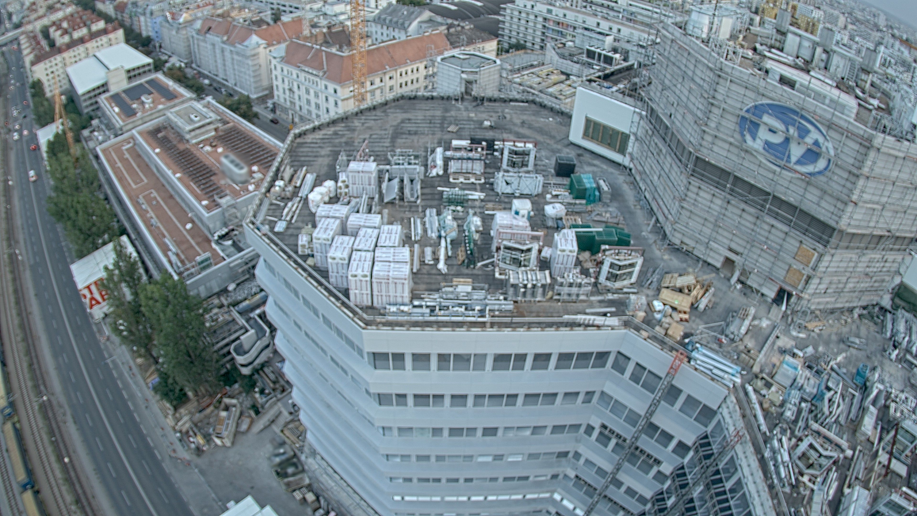 28.08.2026 19:15