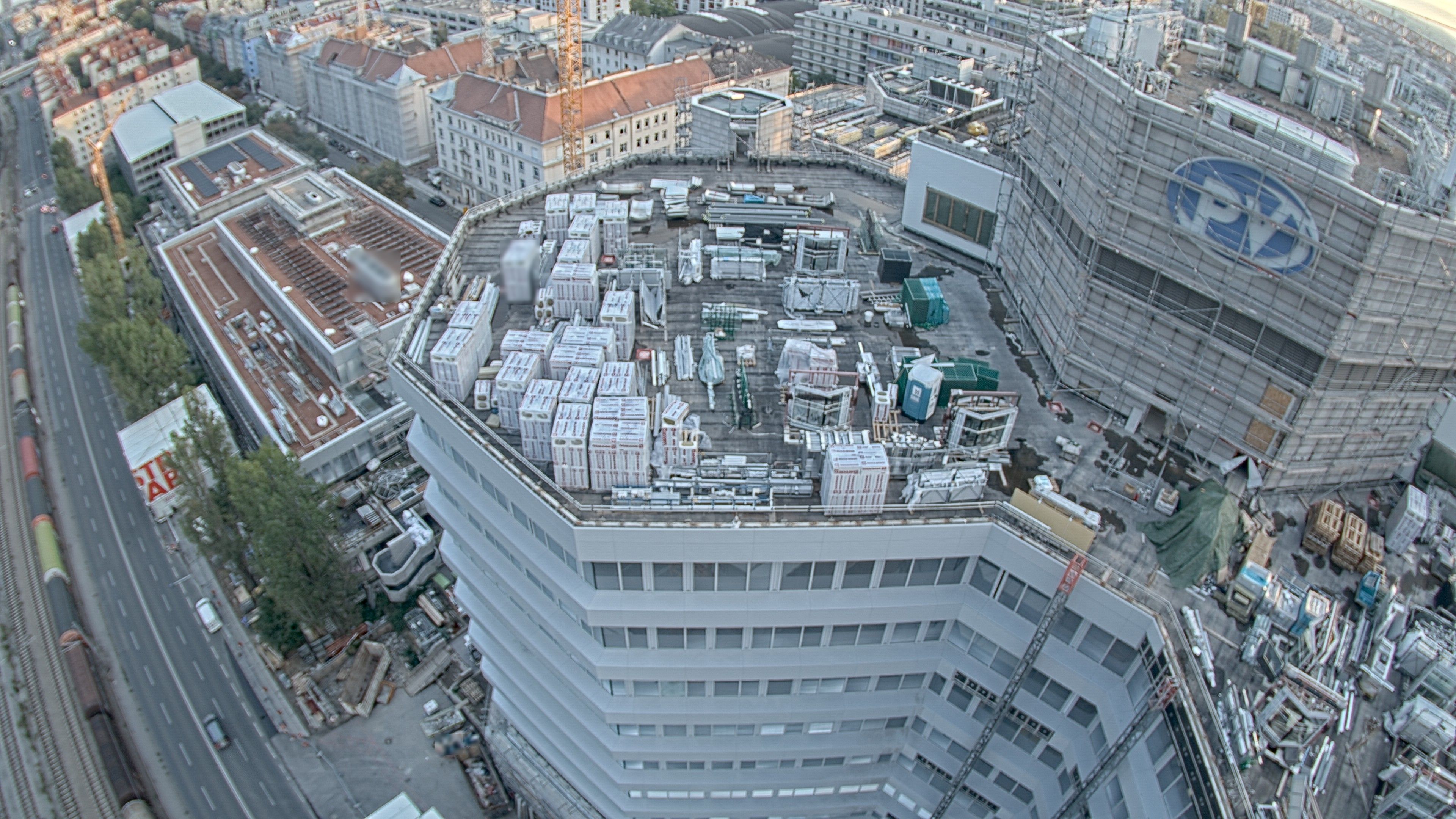 11.09.2026 18:45